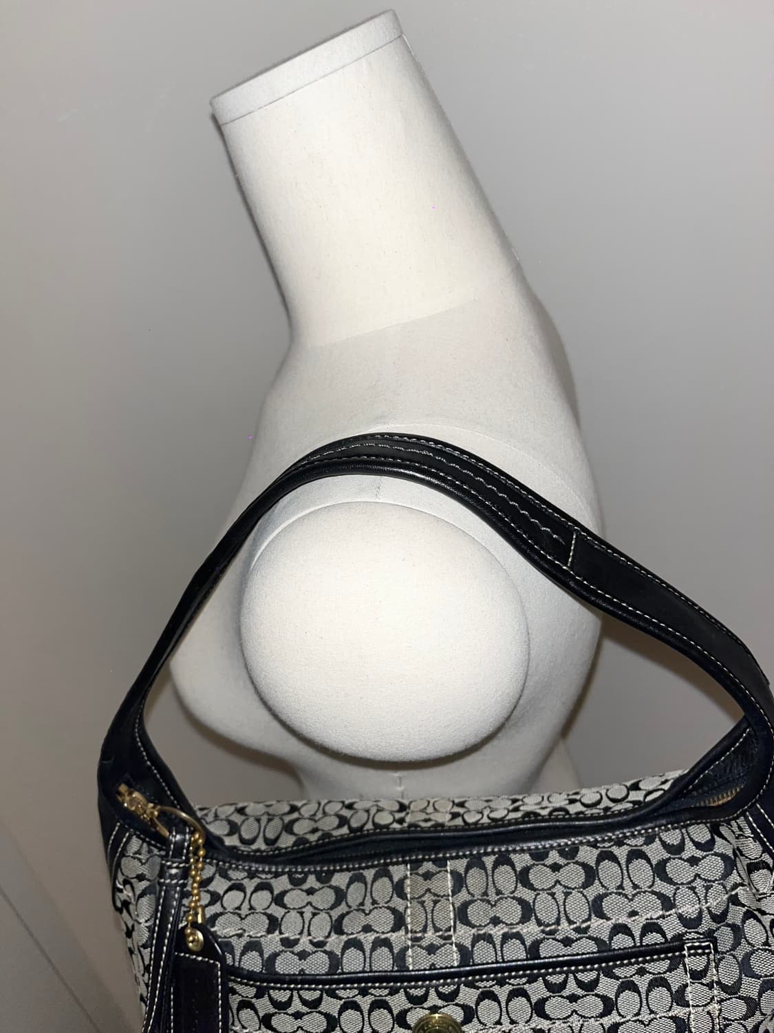 📦 Coach black basic Shoulder Bag 상품이미지7