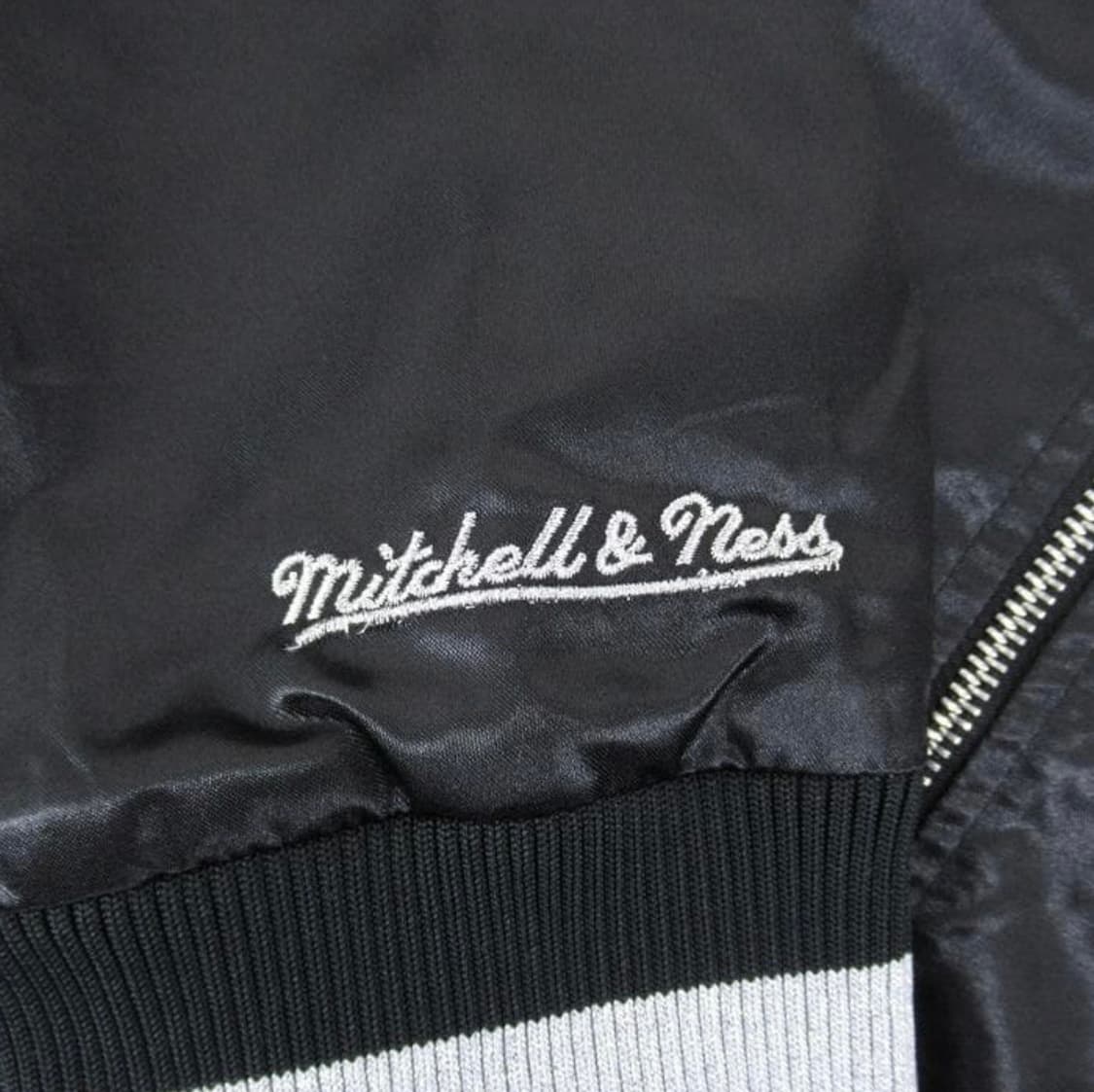 [정품] 마스터마인드 x 미첼앤네스 자수 봄버 블루종 스타디움 자켓 XL 상품이미지4