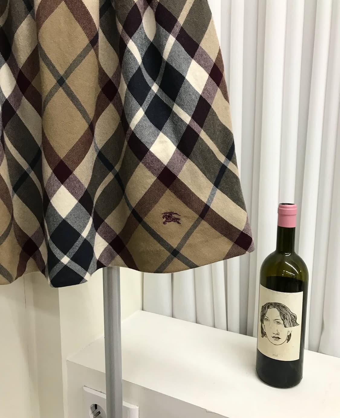 버버리 로고 울 체크 플리츠 스커트 치마 상품이미지2