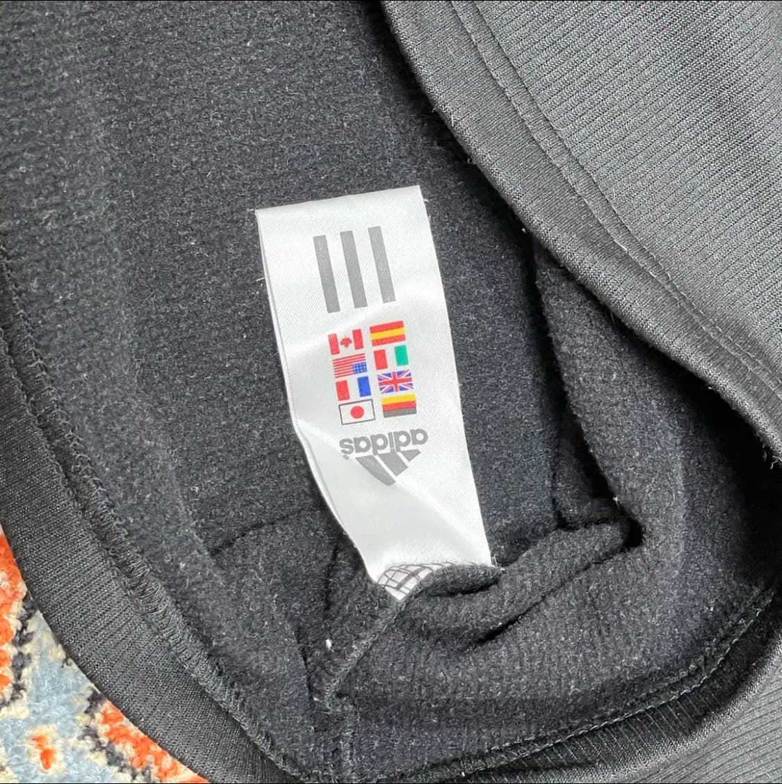 아디다스 삼각로고 블랙 기모 목폴라티셔츠 남성105 상품이미지5