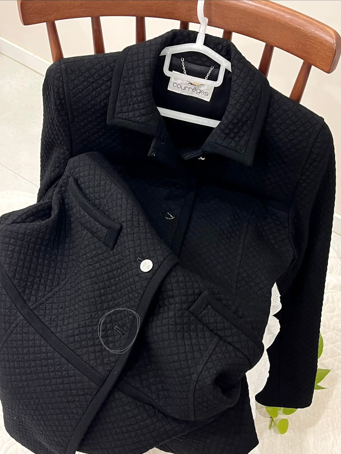 쿠레쥬 블랙 울 캐시미어 퀄팅 롱코트 꾸레쥬 상품이미지8