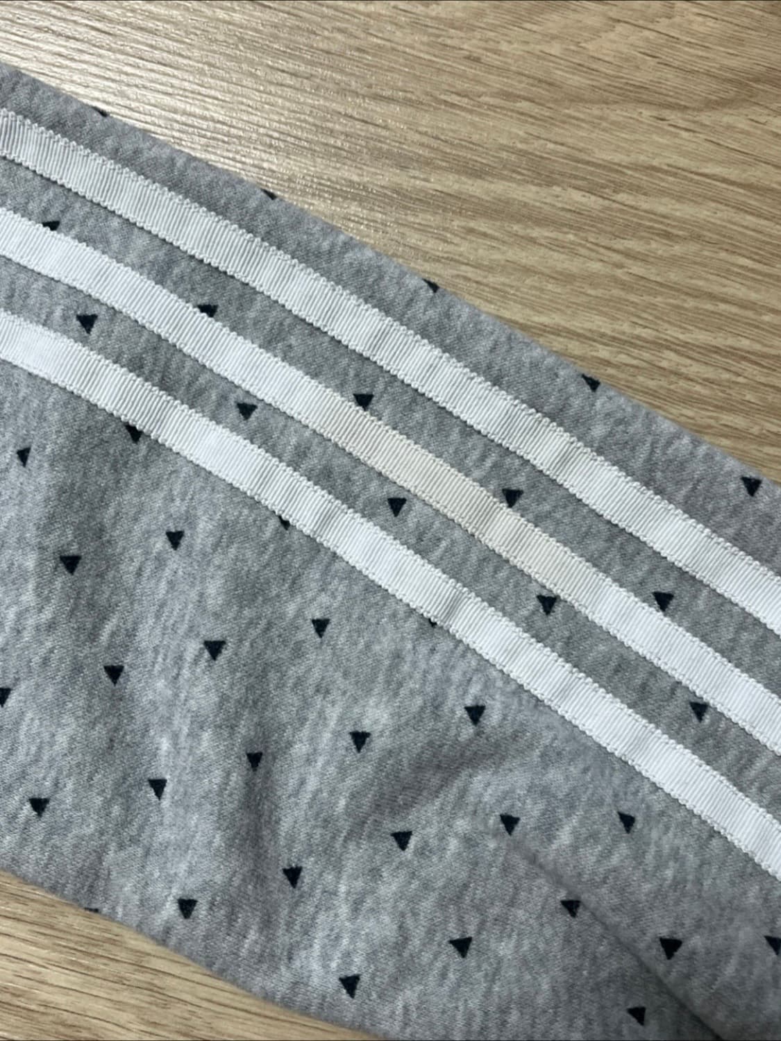 유일매물 아디다스 도트 희귀져지 상품이미지3