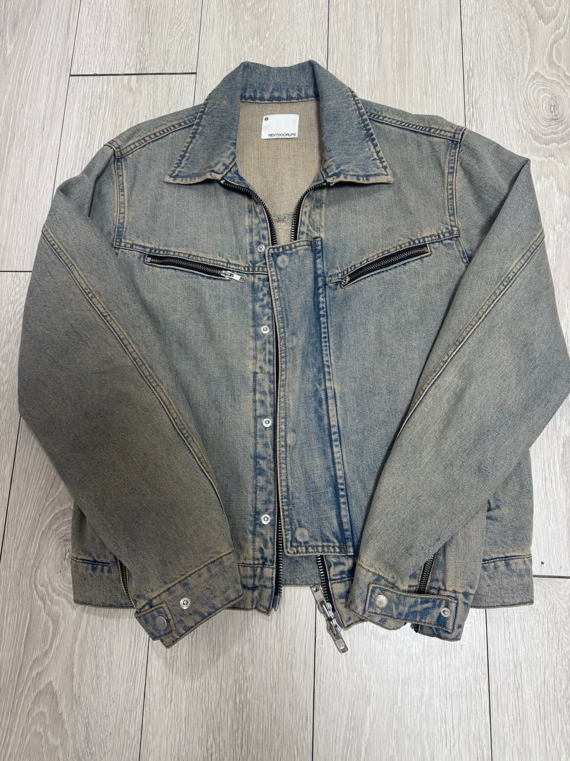 [2]넥스트 도어립스 웨스턴 데님 자켓 라이트블루 상품이미지1