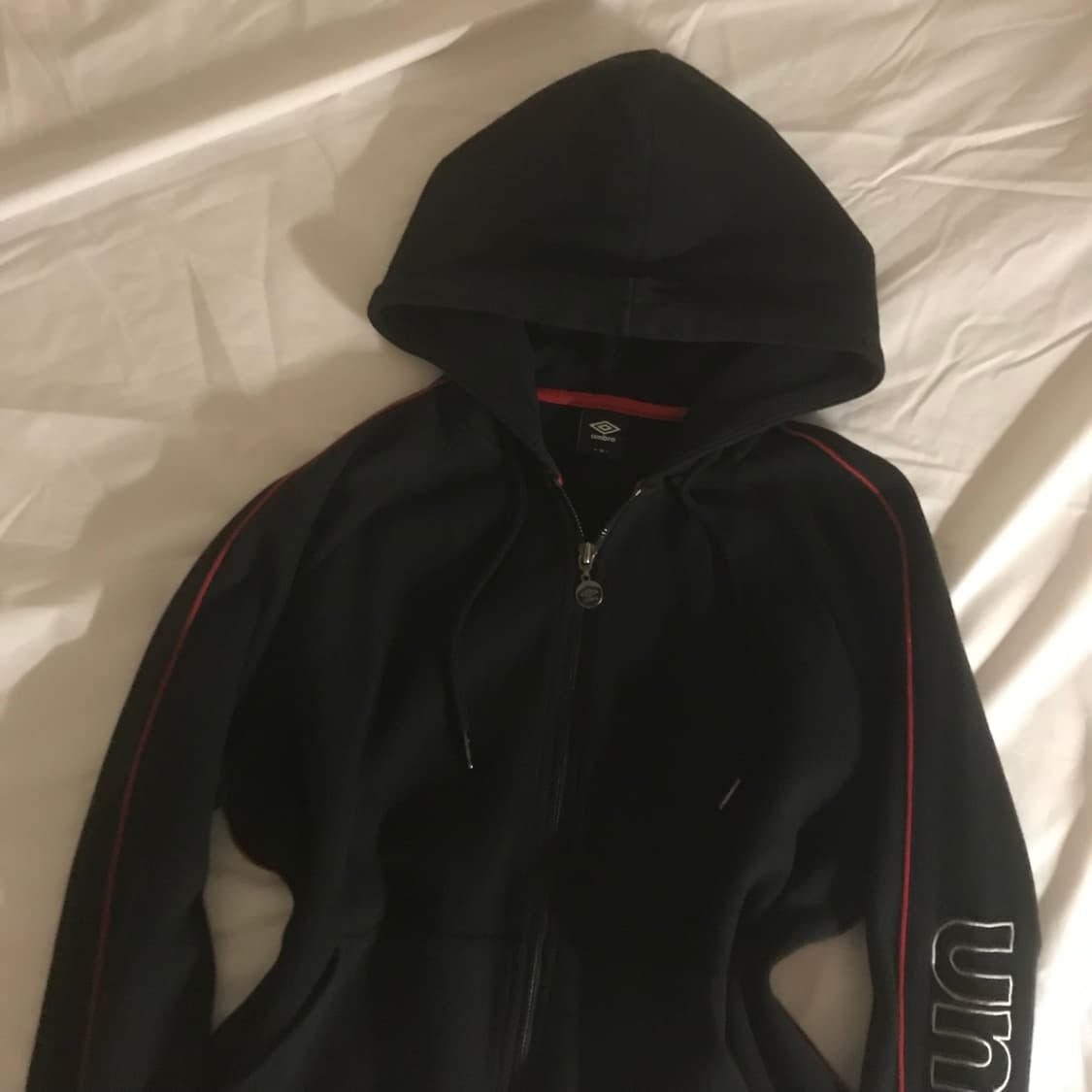 엄브로 니트 후드집업 상품이미지2