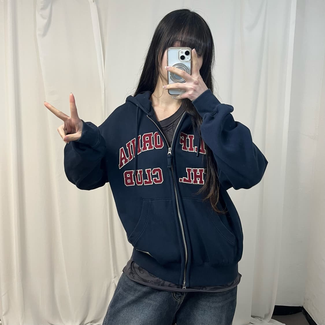 Who A U navy zip-up hoodie 상품이미지2