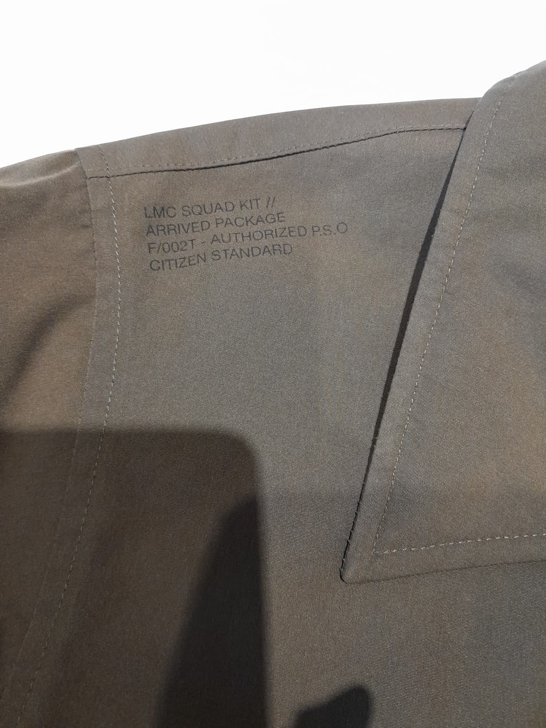 💥LMC 자켓 카키 (L)
 상품이미지5