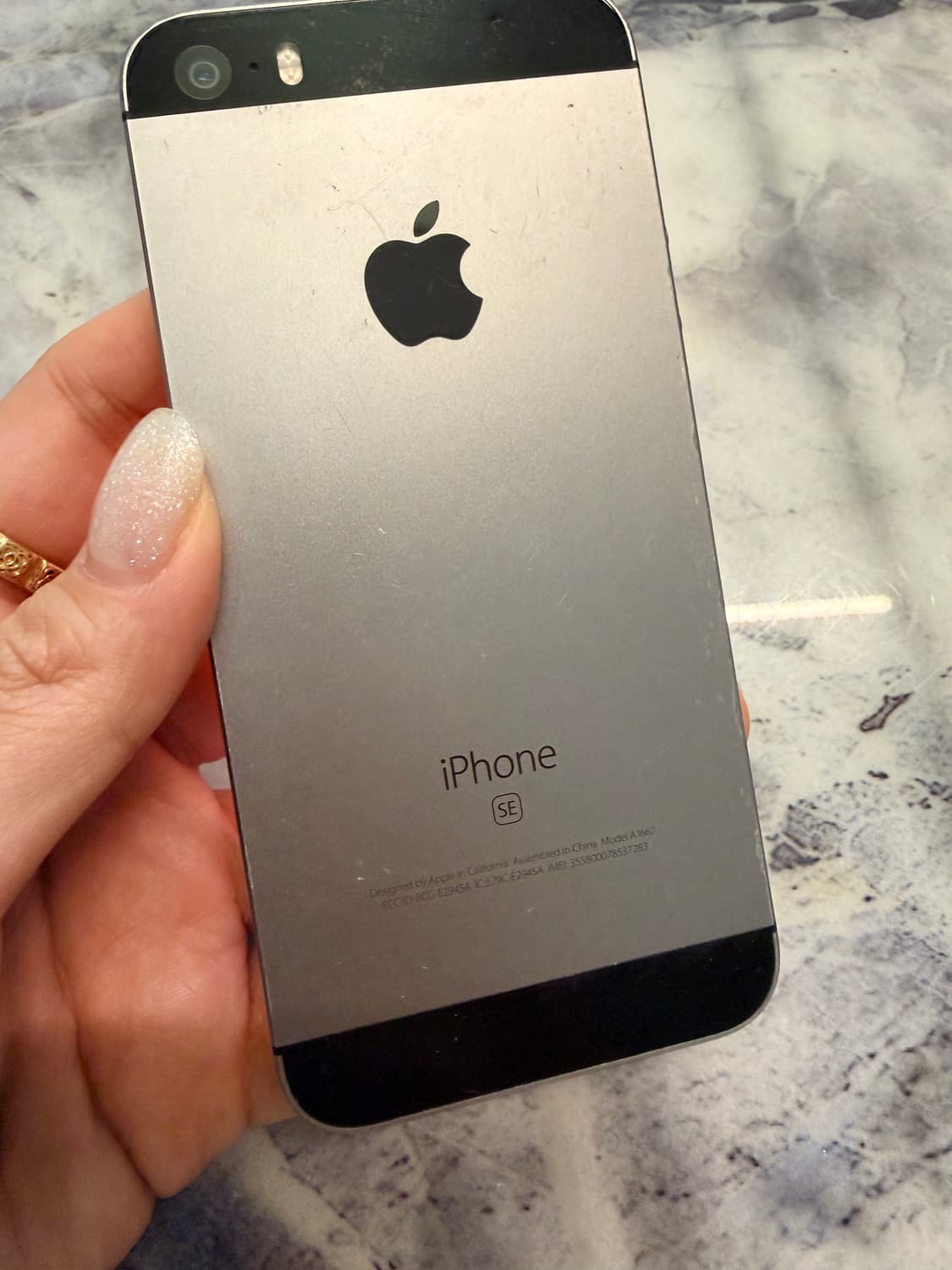 아이폰se32기가 배터리100 상품이미지3