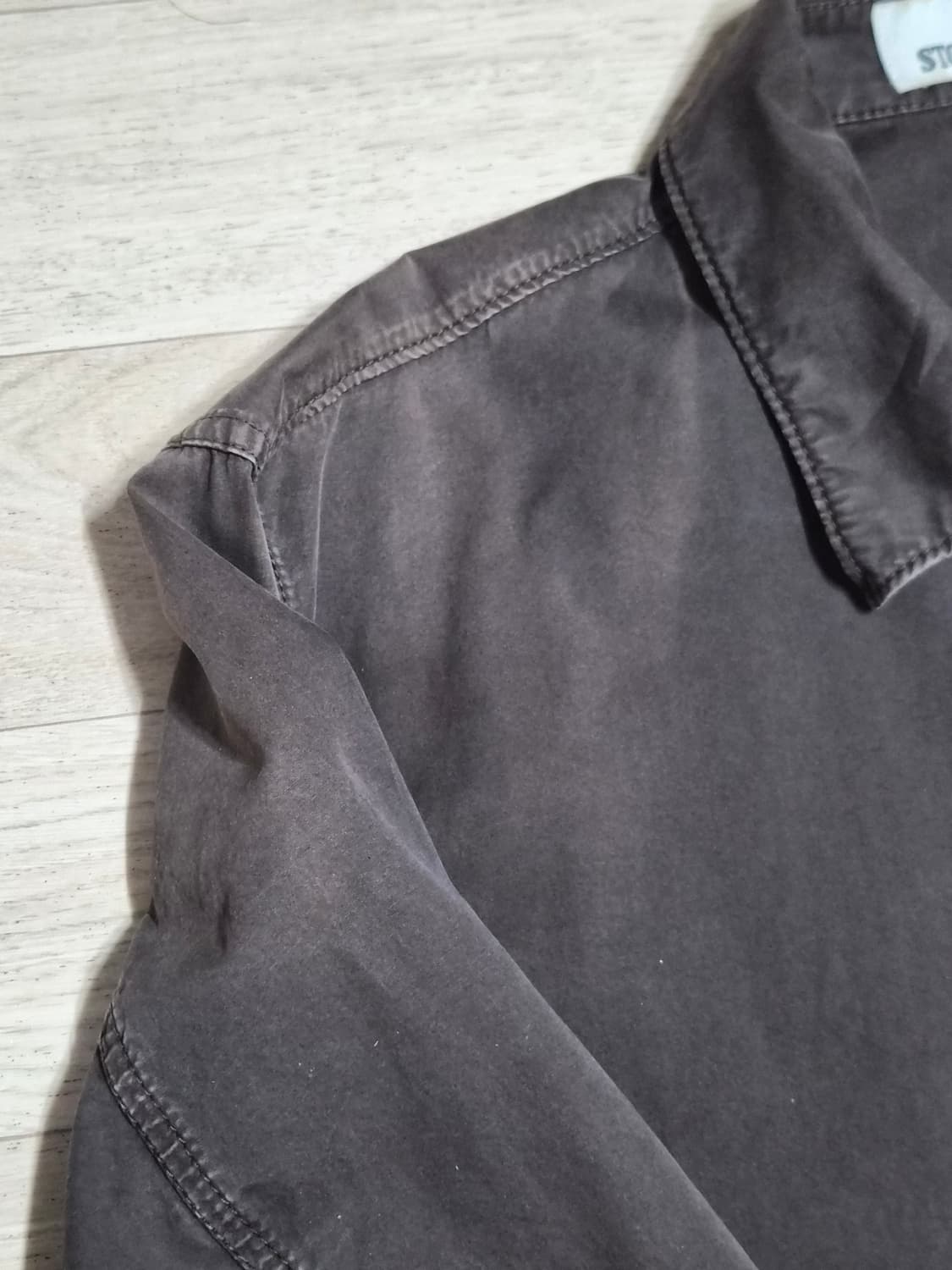 스톤아일랜드 브라운 셔츠 상품이미지3