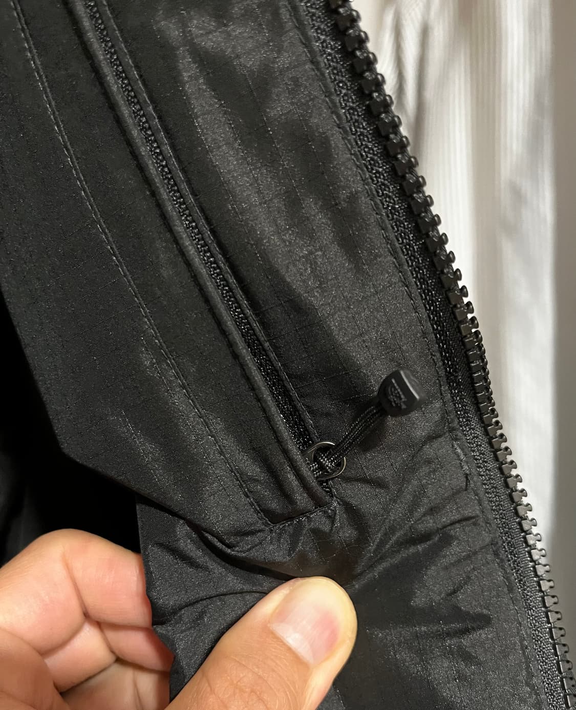 노스페이스 퍼플라벨 블랙 패딩L 상품이미지5