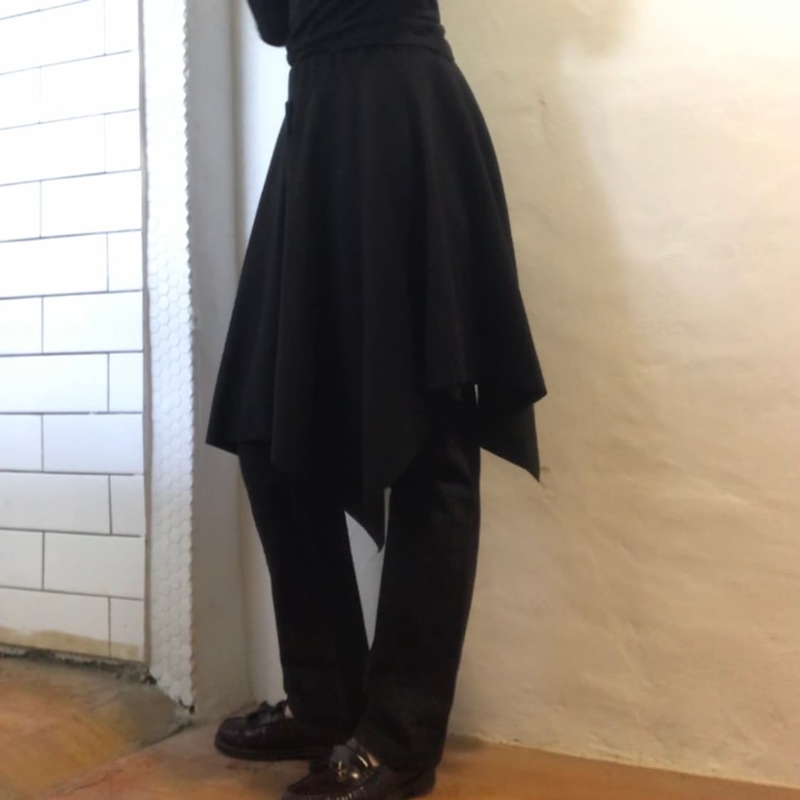 빈티지 블랙 언밸런스 플레어 스커트 상품이미지4