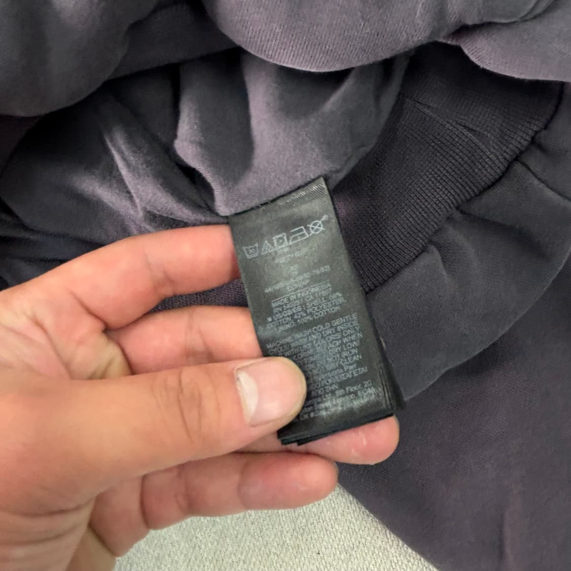 100 이지갭 엔지니어드 바이 발렌시아가 후드티 상품이미지5