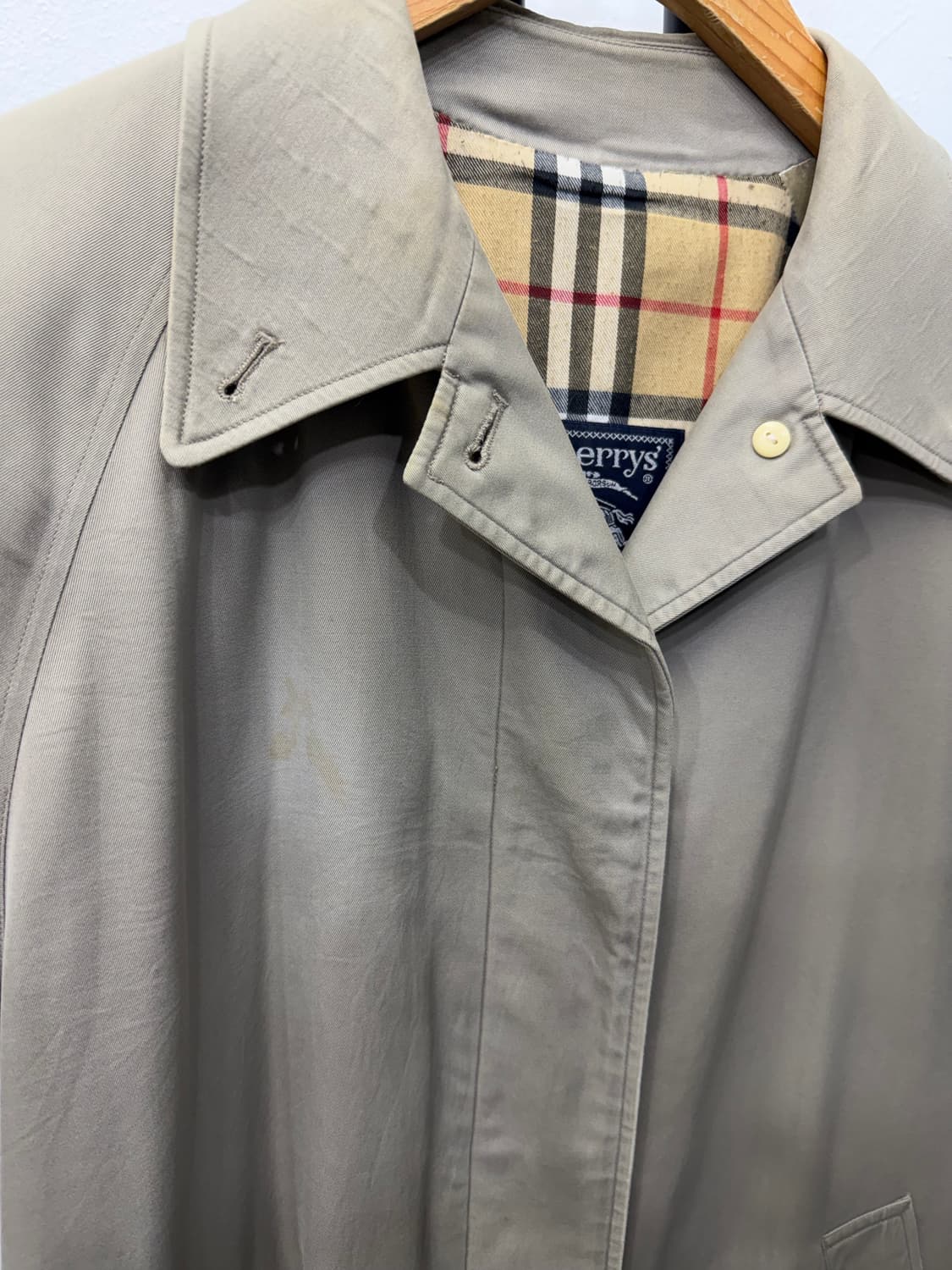 정품) 버버리 여성 트렌치 코트 베이지 77 상품이미지2