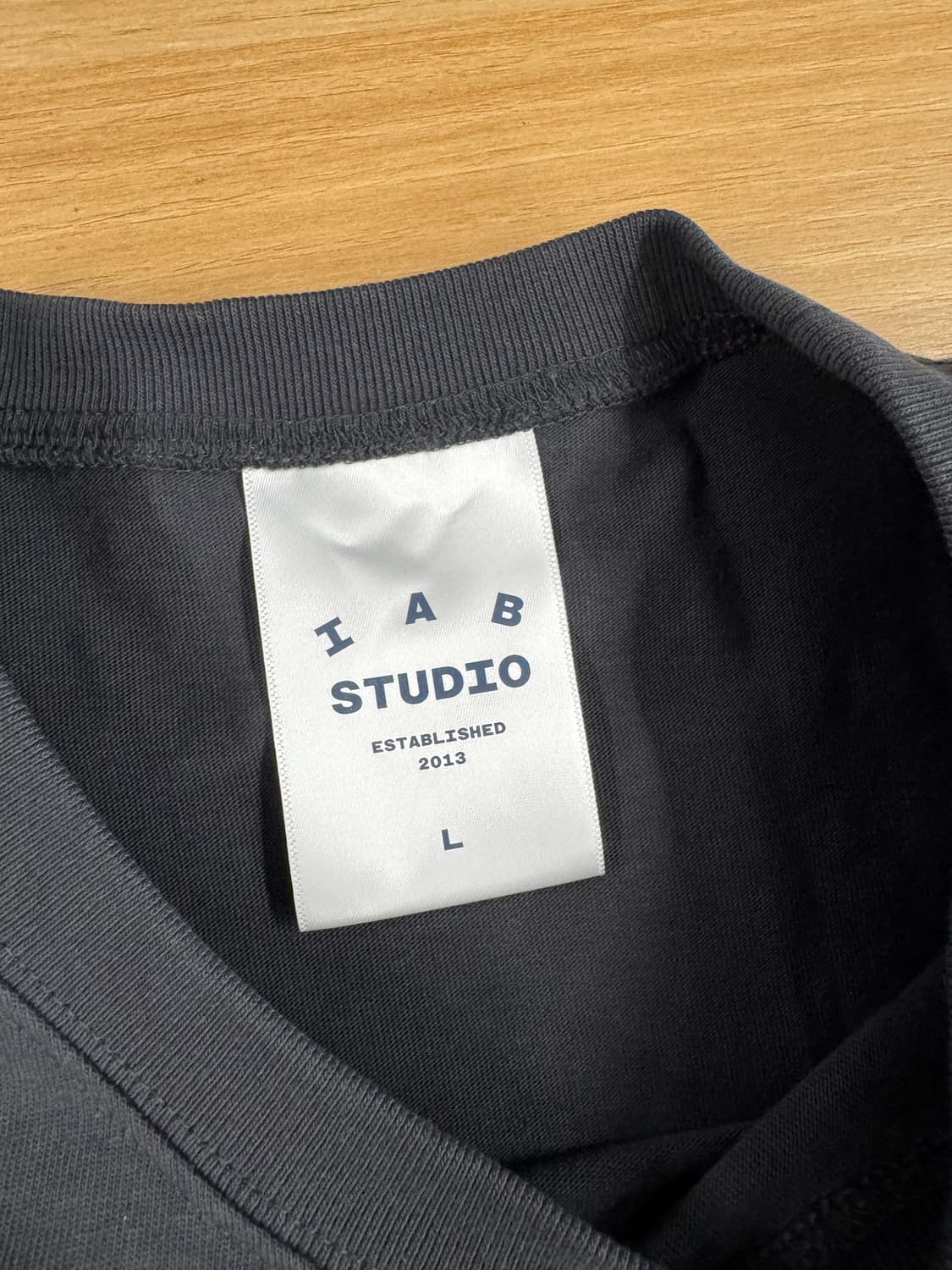 IAB STUDIO 티셔츠 L 팝니다 상품이미지5