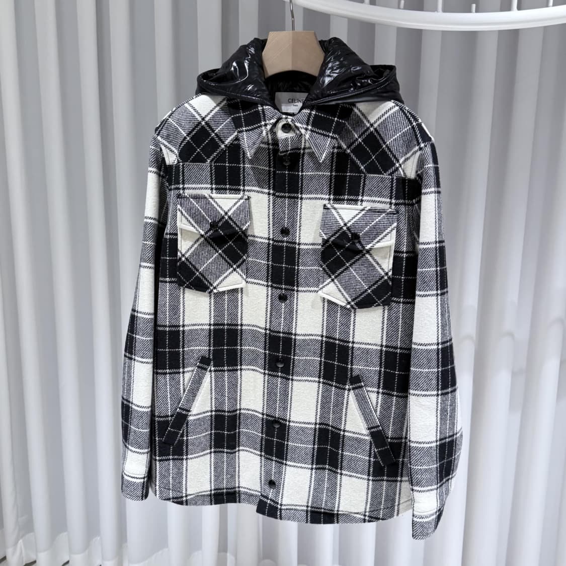 48 / 셀린느 울 체크 셔츠 패딩 로고 자켓 상품이미지4