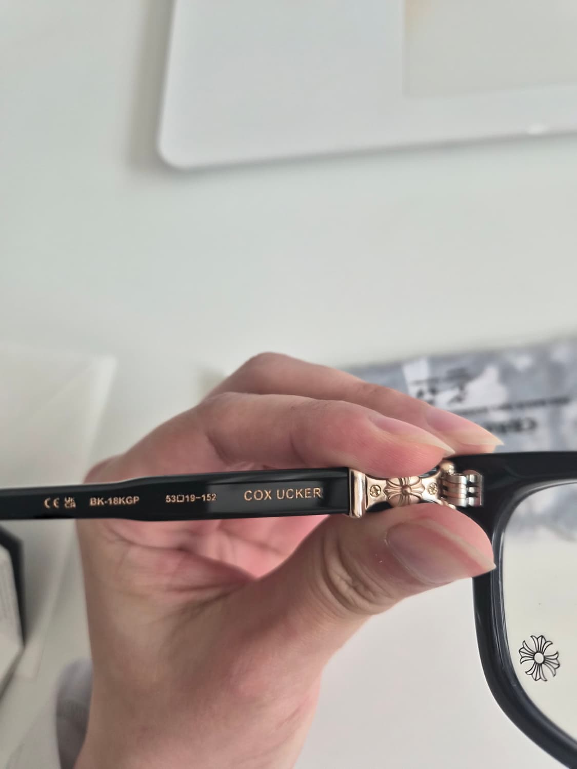 [새상품] 크롬하츠 콕스어커 블랙 18K 골드 플레이트 상품이미지6