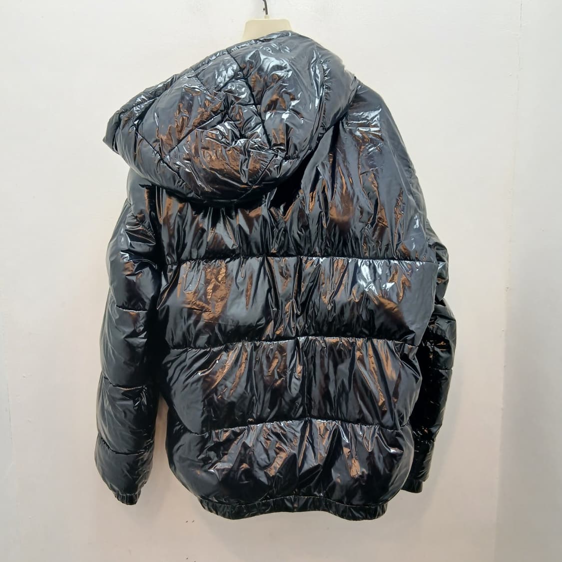 자라 유광패딩 상품이미지4