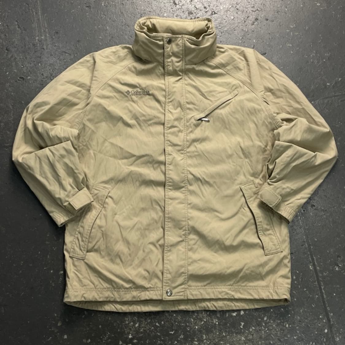 100 콜럼비아 바람막이  상품이미지1