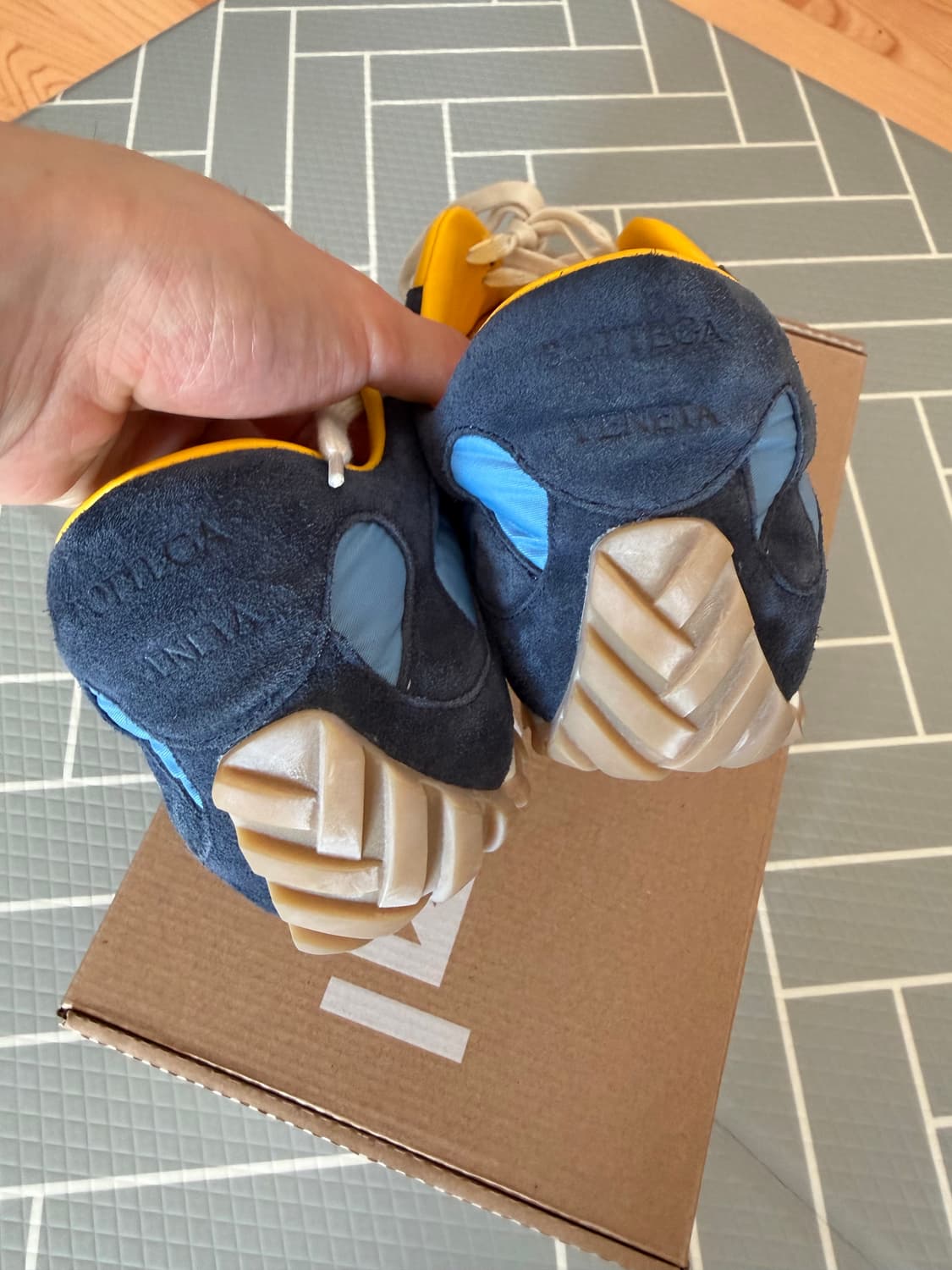 보테가베네타 오르빗 플래시 스니커즈 41 상품이미지5