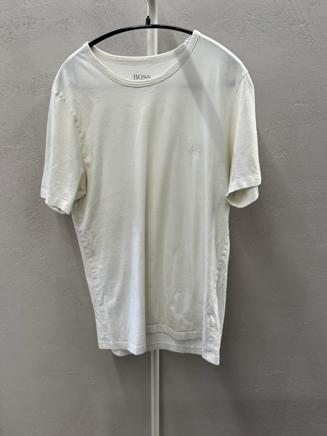 휴고보스 기본 반팔티 화이트 L 상품이미지2