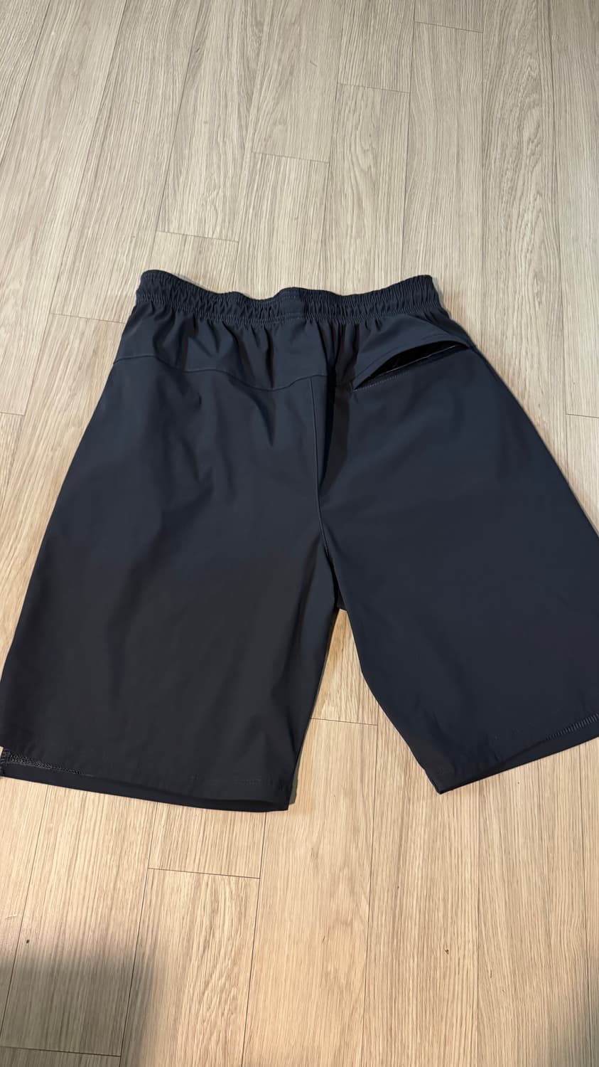 룰루레몬 진그레이 운동 반바지  여성 XL 사이즈  상품이미지2