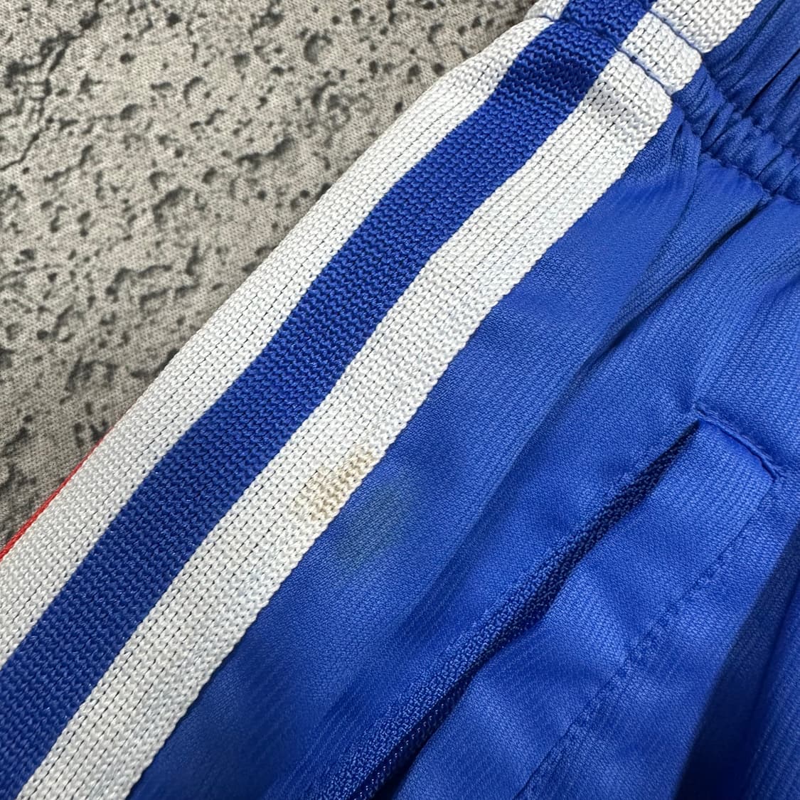 ✨ (세트) 아디다스 올드스쿨 건담 흰파 바람막이 세트 상XL 하M 상품이미지10