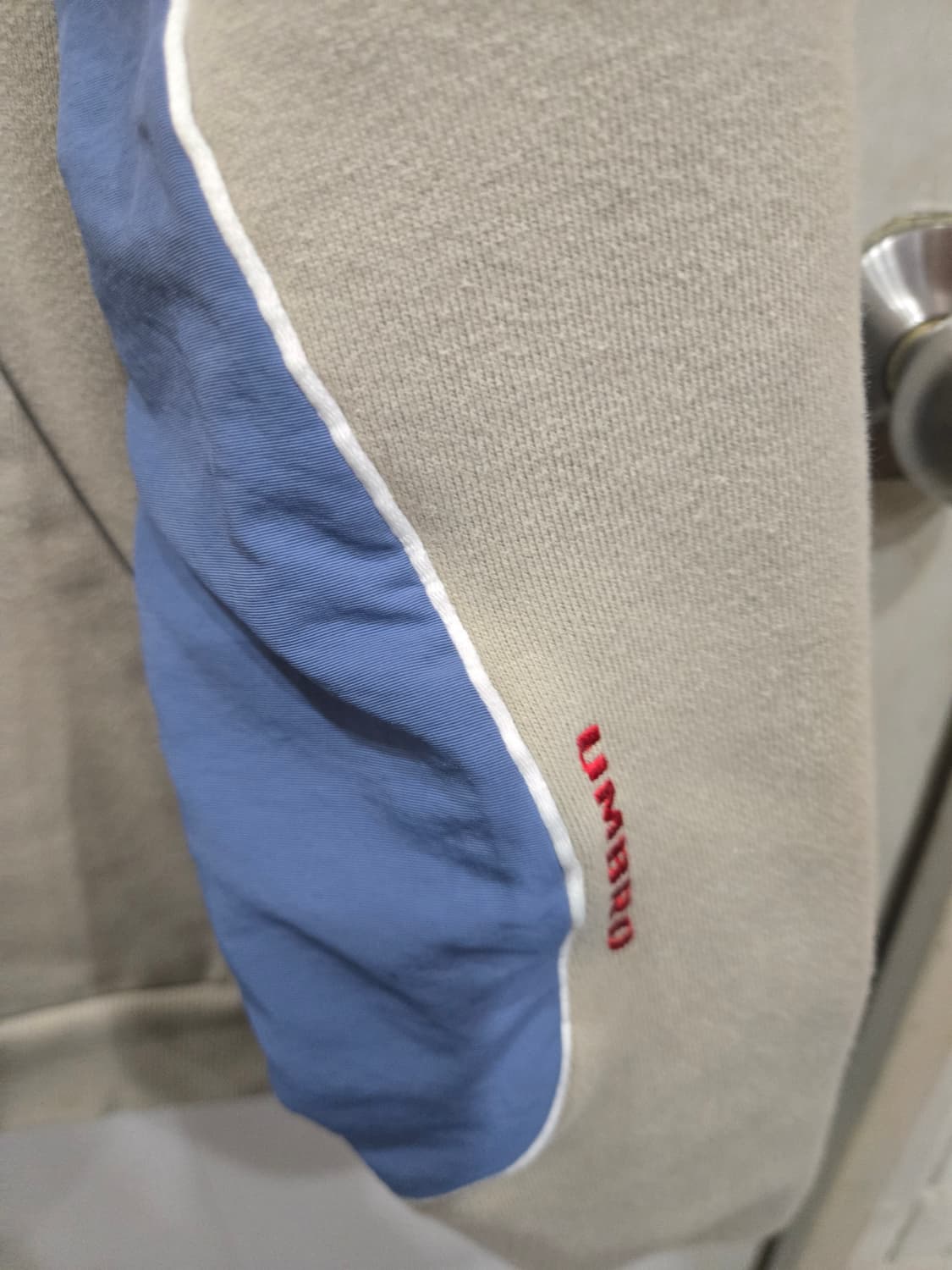 105,XL )) UMBRO 엄브로 기모 후드티셔츠! 디자인 이뻐요!~ 상품이미지2