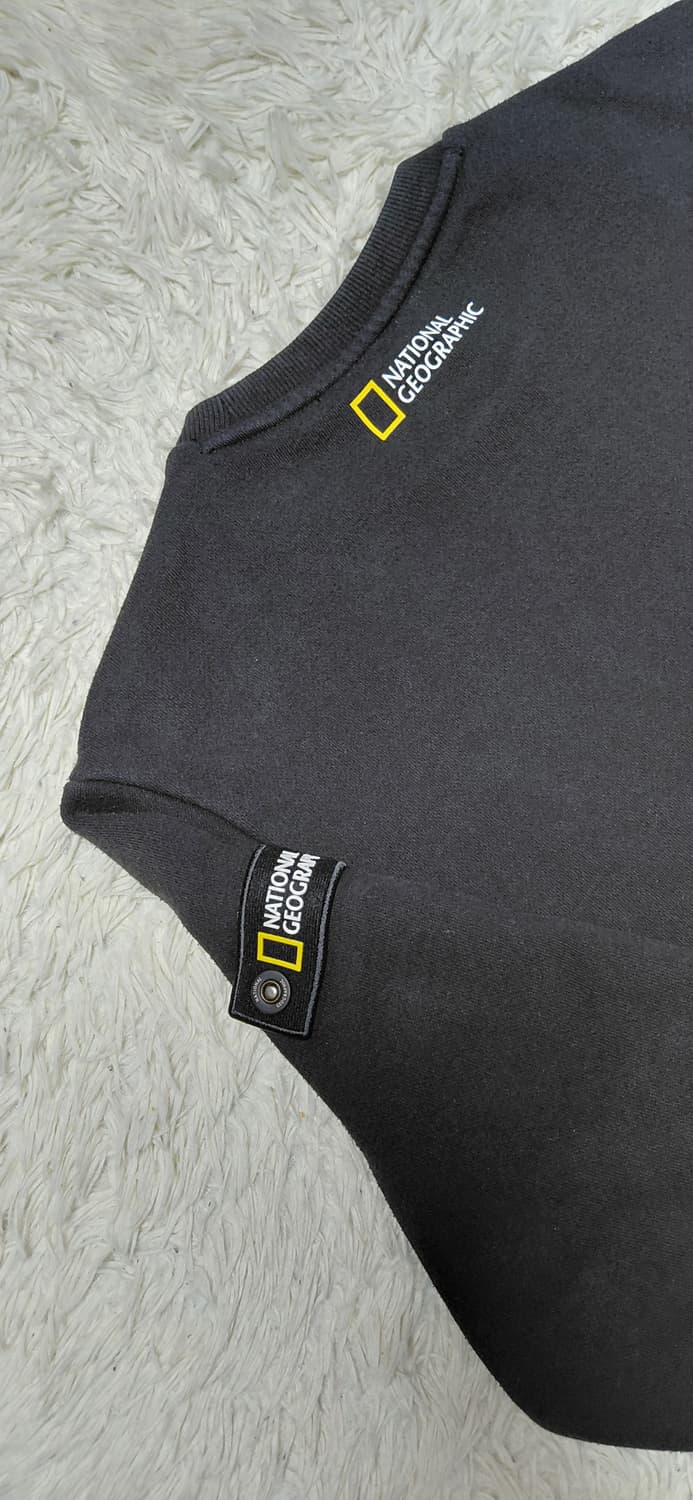 내셔널지오그래픽 맨투맨 블랙 90(S) 상품이미지4