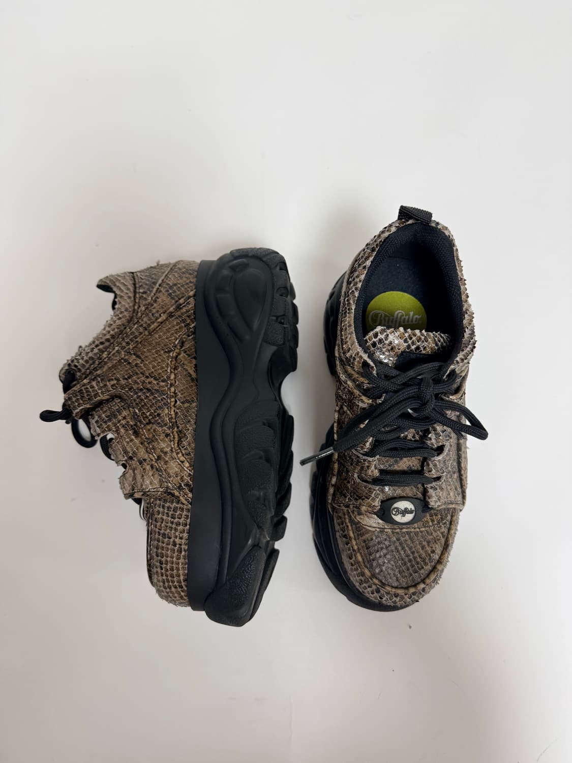 Buffalo x Junya Watanabe 파이톤 플랫폼 스니커즈 상품이미지1