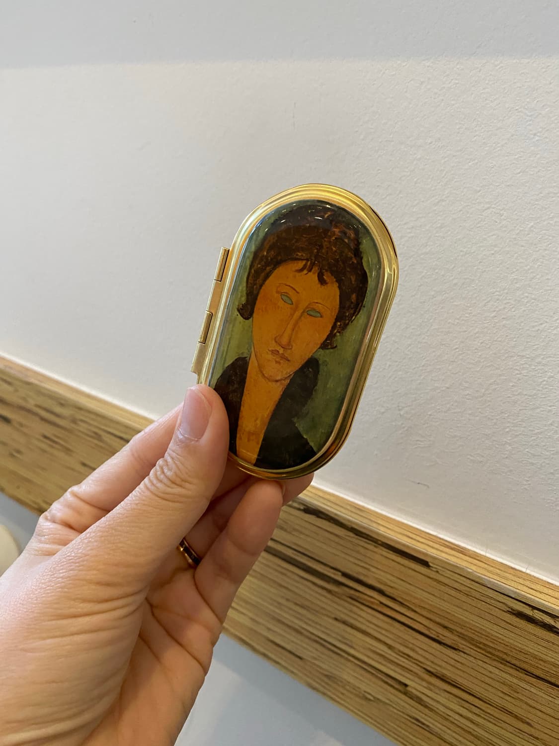 모딜리아니 거울 컴팩트 상품이미지3