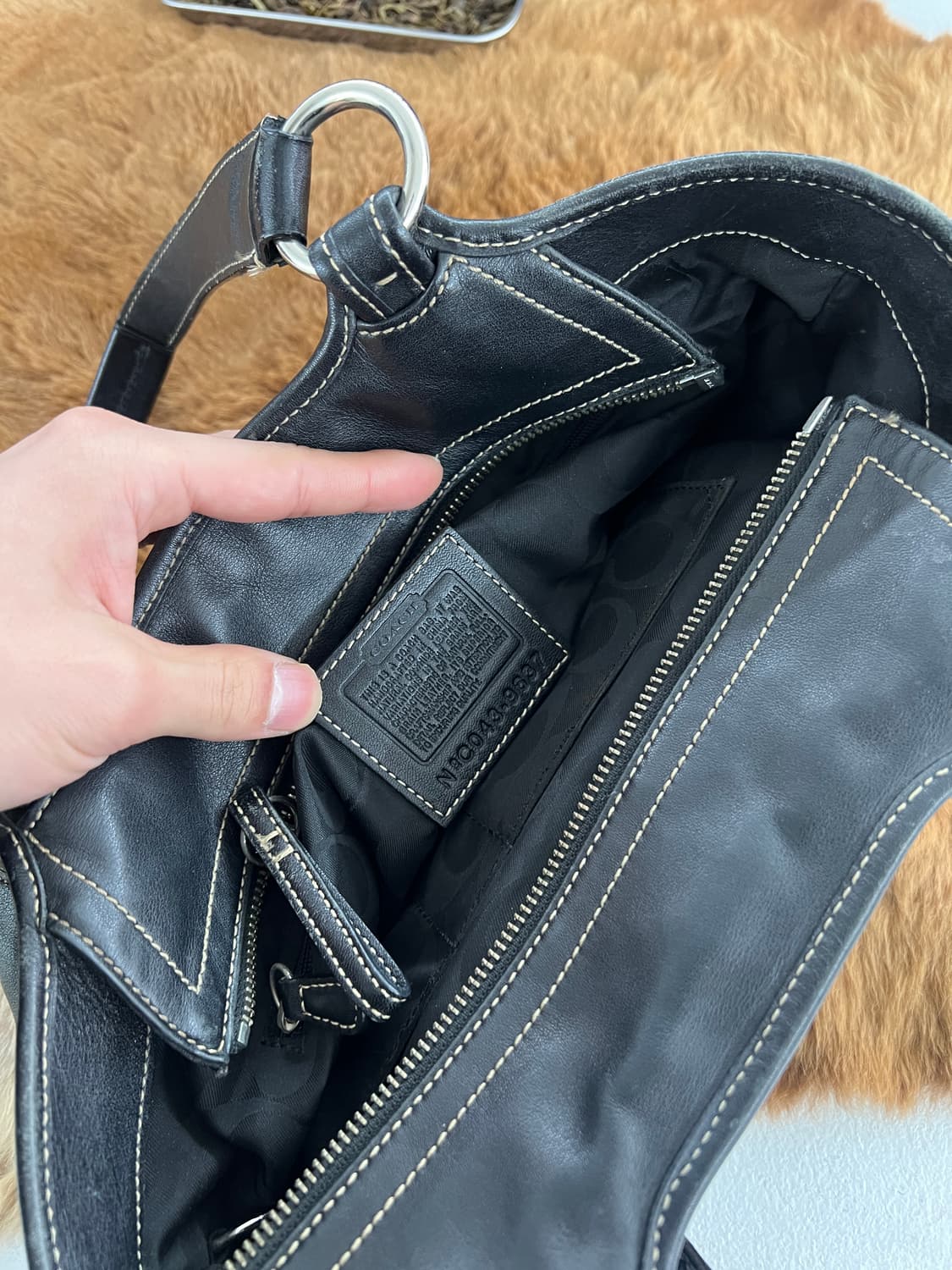 올드 코치 레더 핸드백 상품이미지6