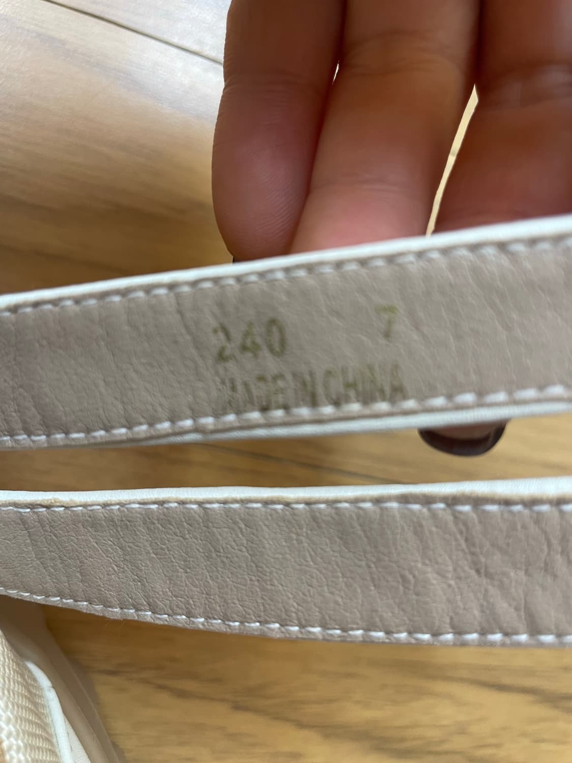 베네통 메리제인 슈즈 아이보리 240mm 상품이미지6