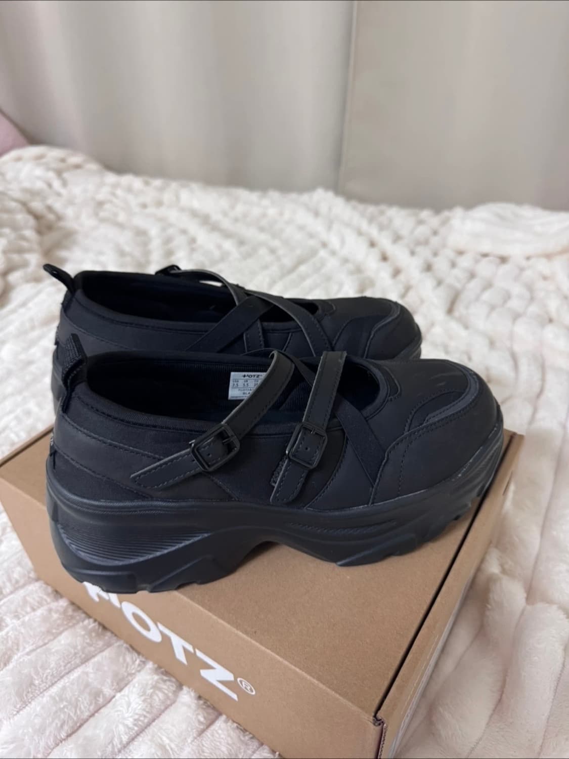 오찌 로미타 플랫폼 밴딩 메리제인 슈즈 상품이미지5