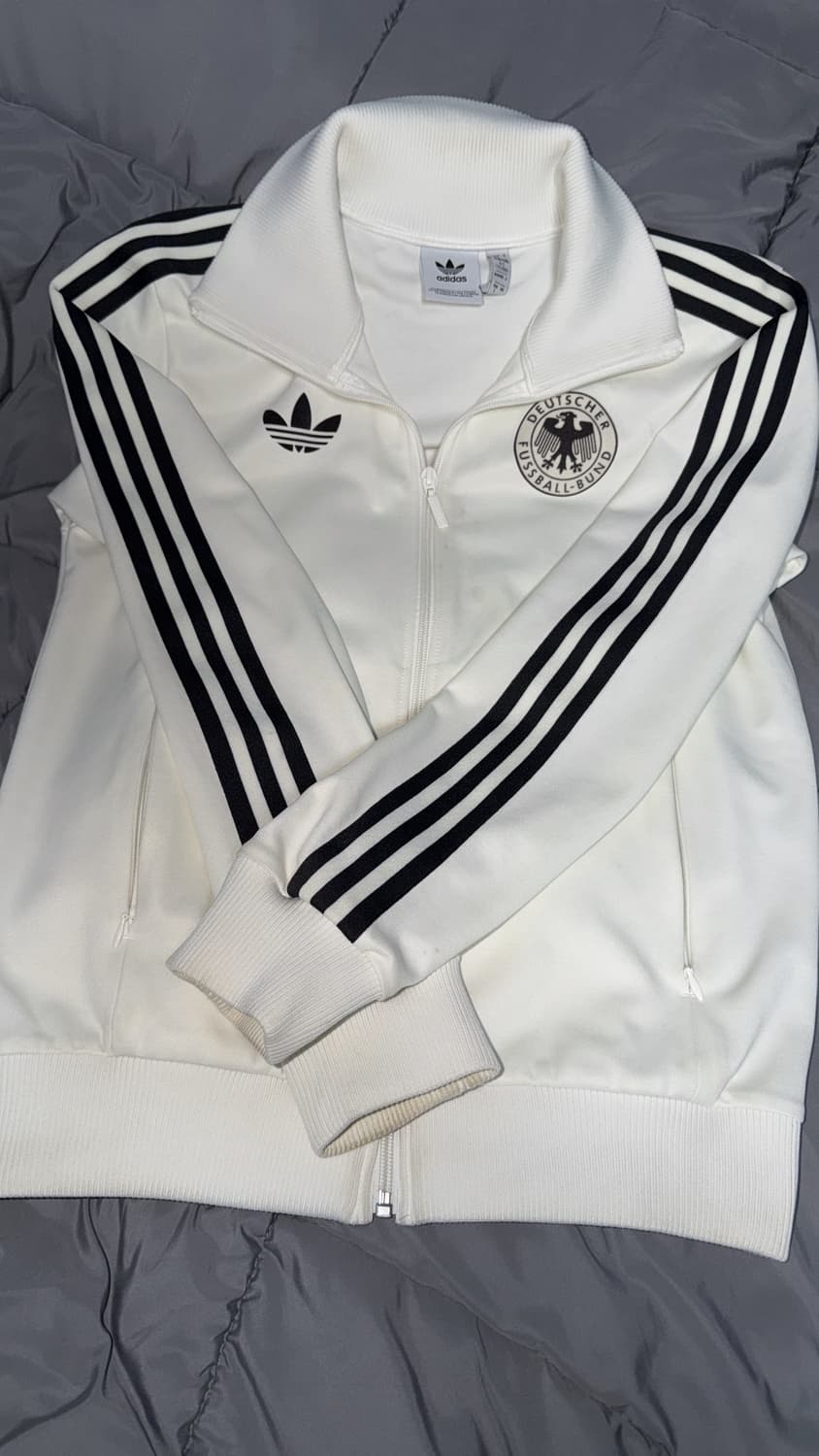 아디다스 베켄 바우어 판매합니다 상품이미지1