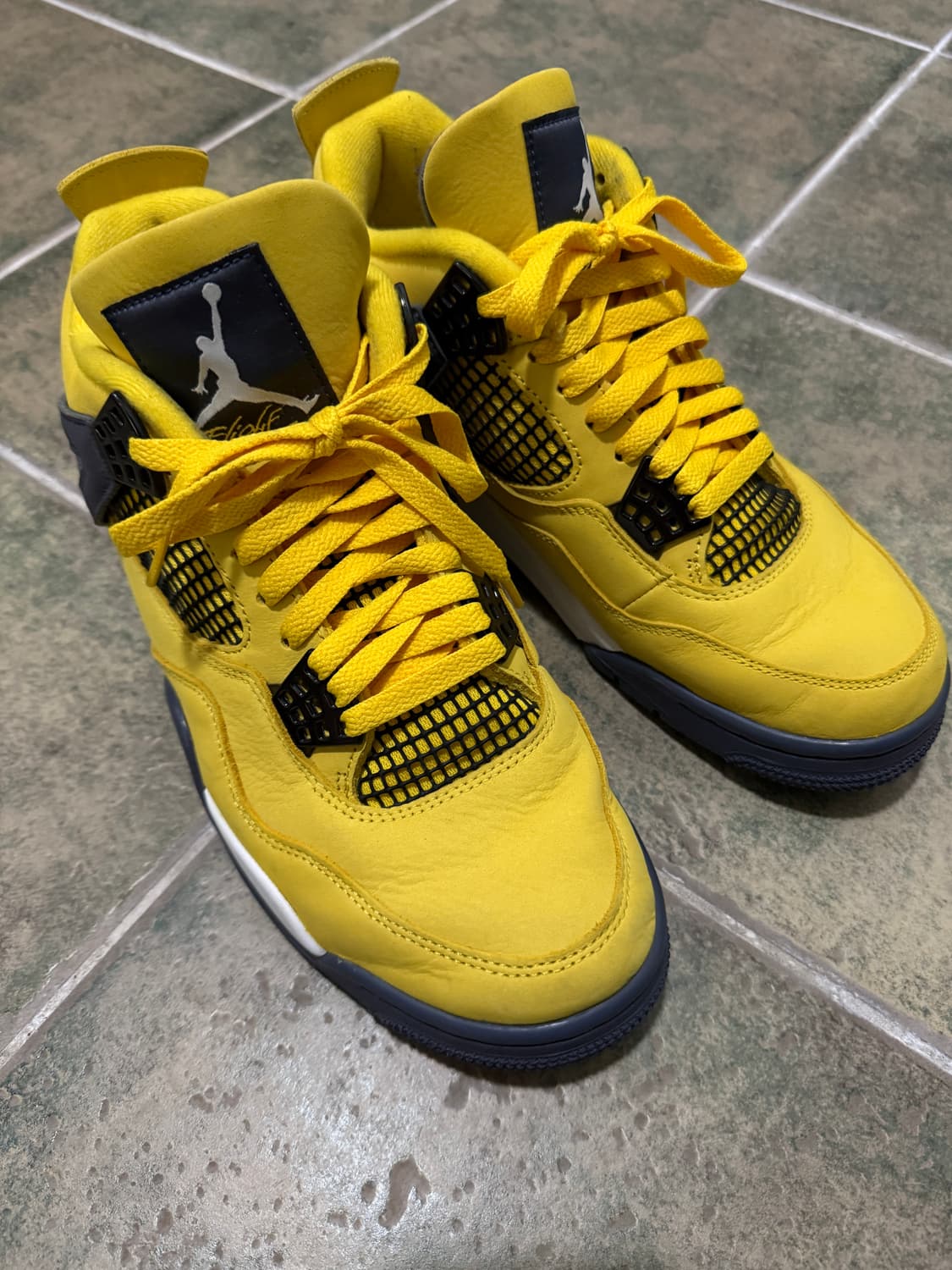 jordan4 투어 옐로우 275 상품이미지1