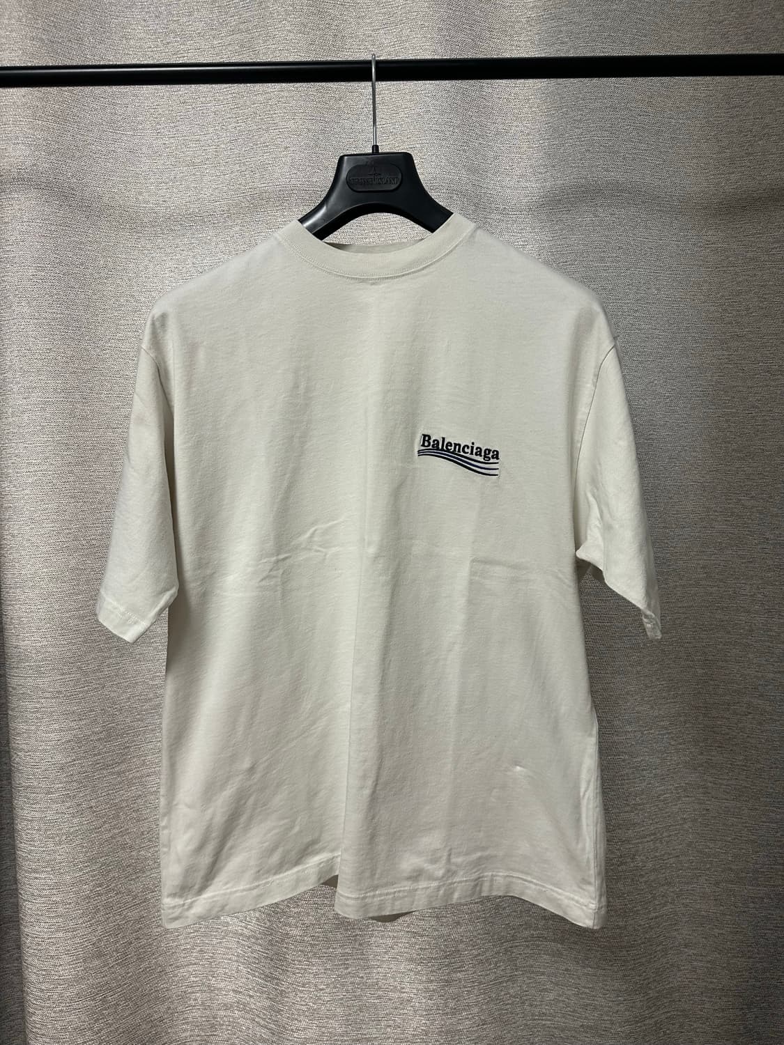 발렌시아가 웨이브로고 반팔 아이보리 (S) 상품이미지1