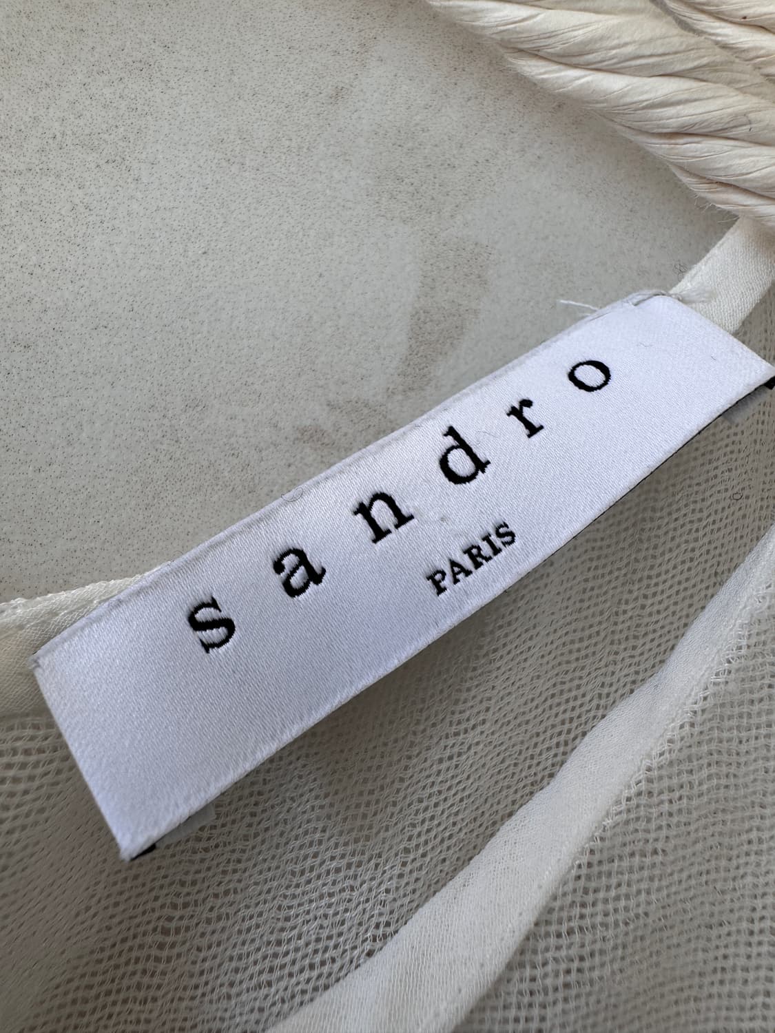 컨디션 최상 sandro 스트라이프 반팔 블라우스 1(55사이즈) 상품이미지5