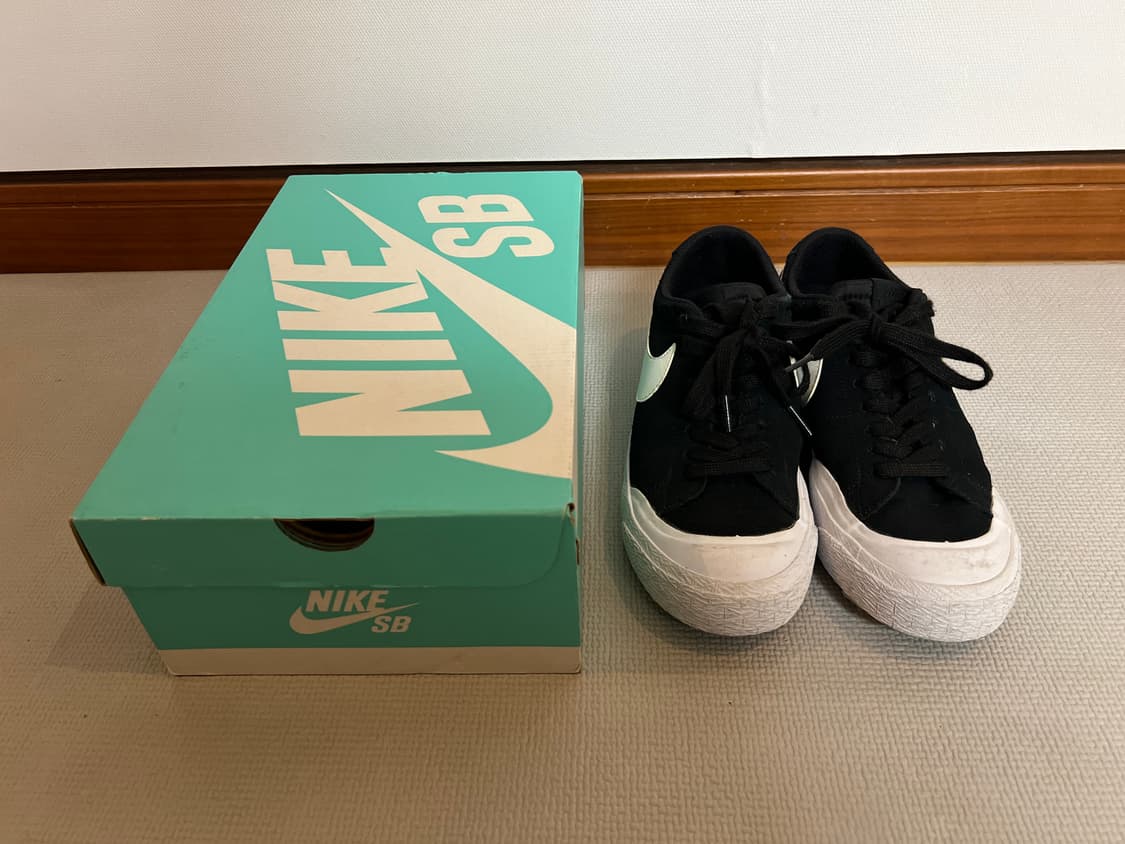 무료배송 - 나이키 SB 블레이저 줌 로우 XT(블랙/화이트) 270 상품이미지2