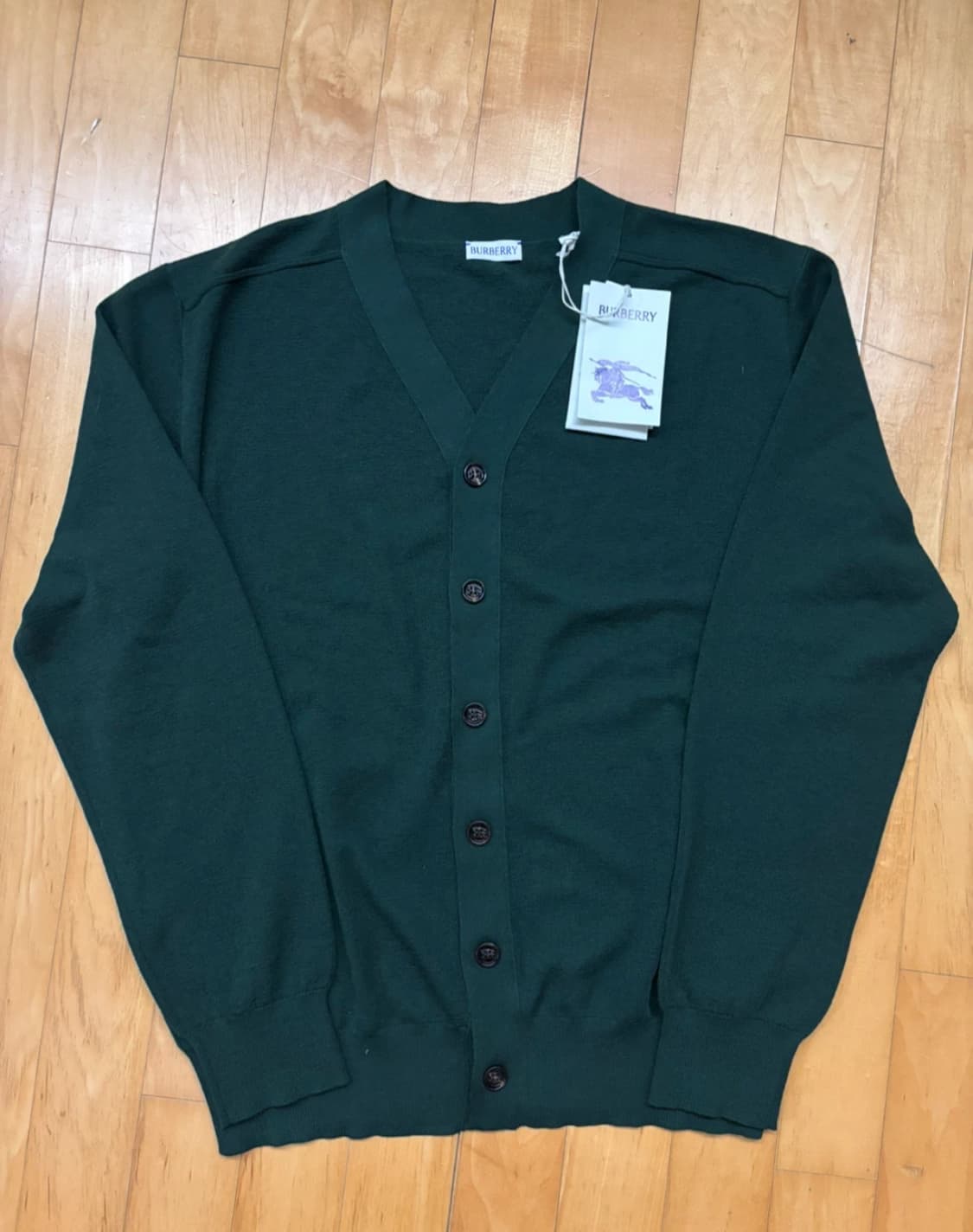 (새상품,영수증O) 신형 버버리 울 가디건 다크그린 S사이즈 상품이미지2