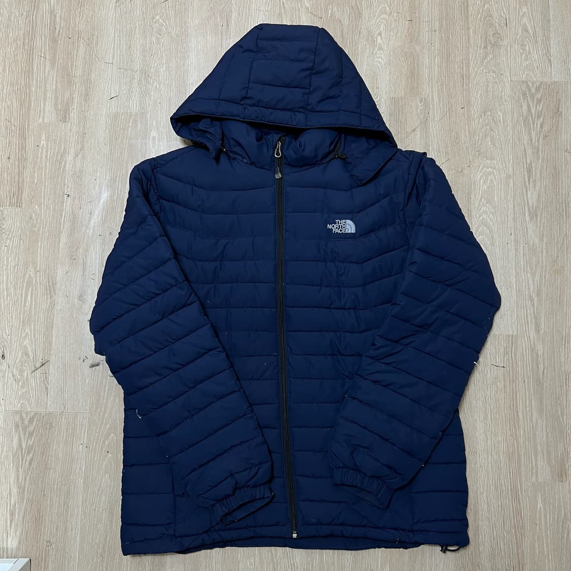 노스페이스 남성 라이트 덕다운 경량패딩 XL/105  상품이미지1