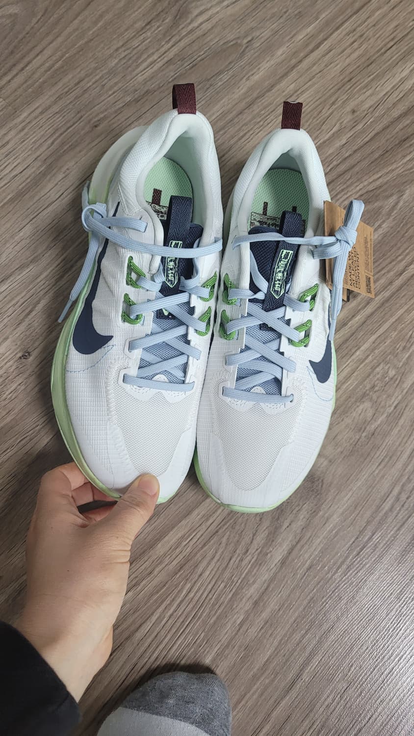 나이키 주니퍼 트레일 2 넥스트 네이처 -250사이즈(새상품) 상품이미지4