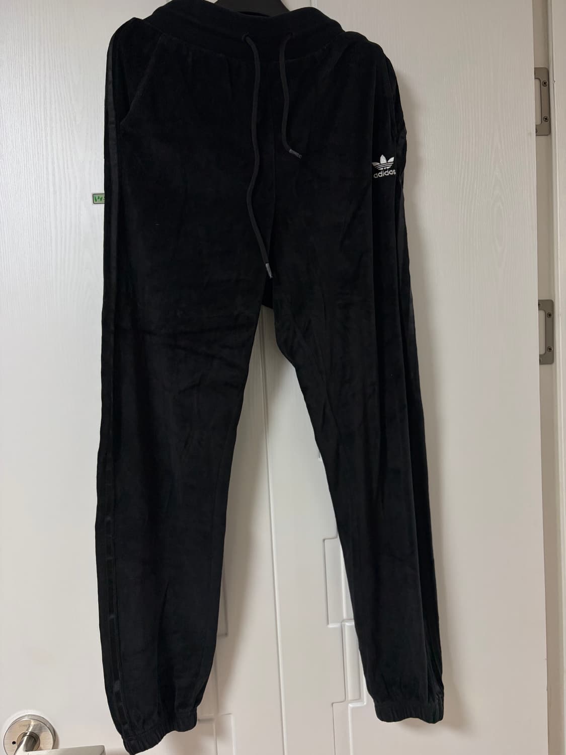 아디다스 벨벳 후드집업 조거팬츠 셋업 상품이미지7