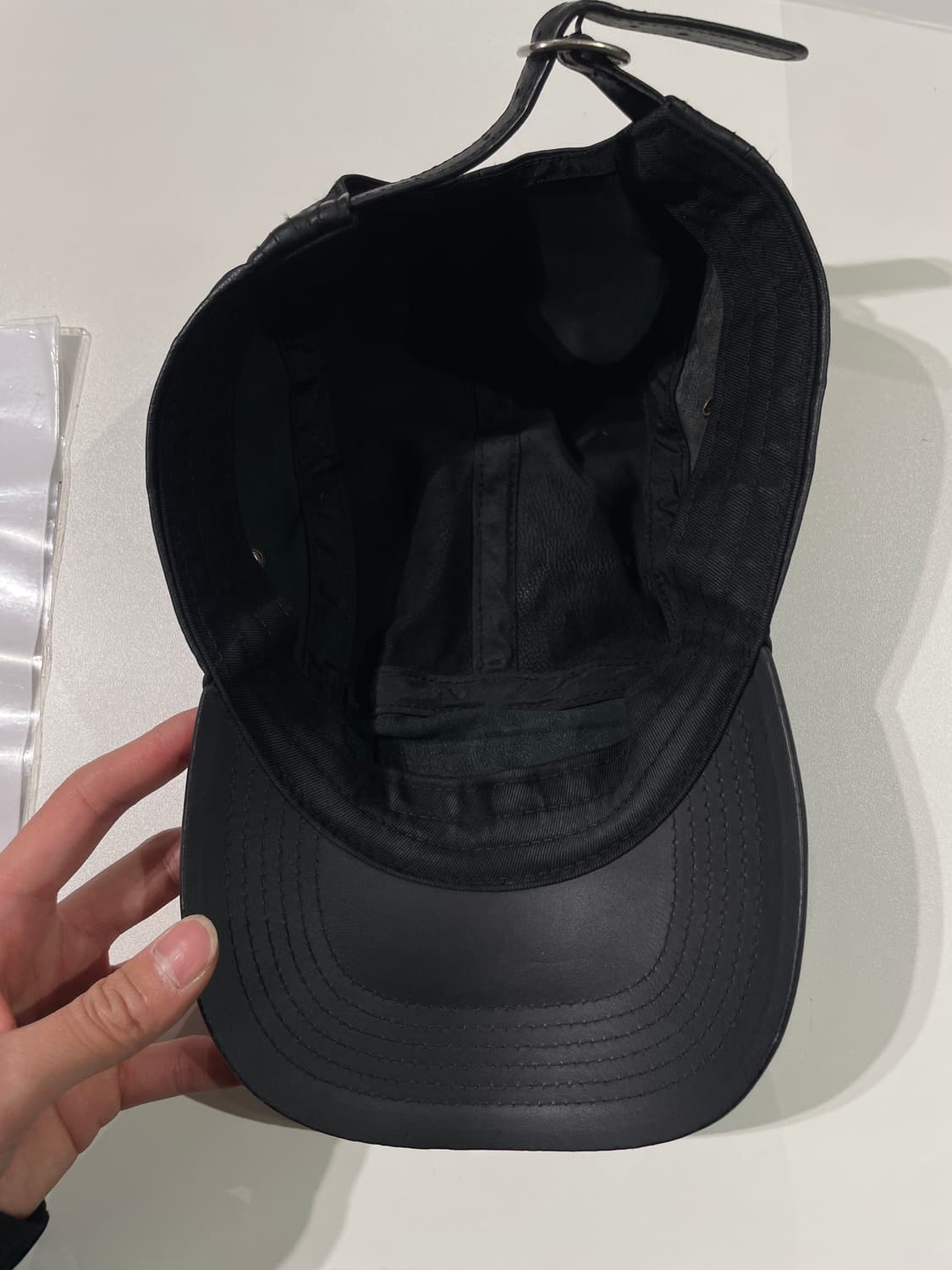 슈프림 21S/S 블랙 레더 캠프캡 상품이미지10