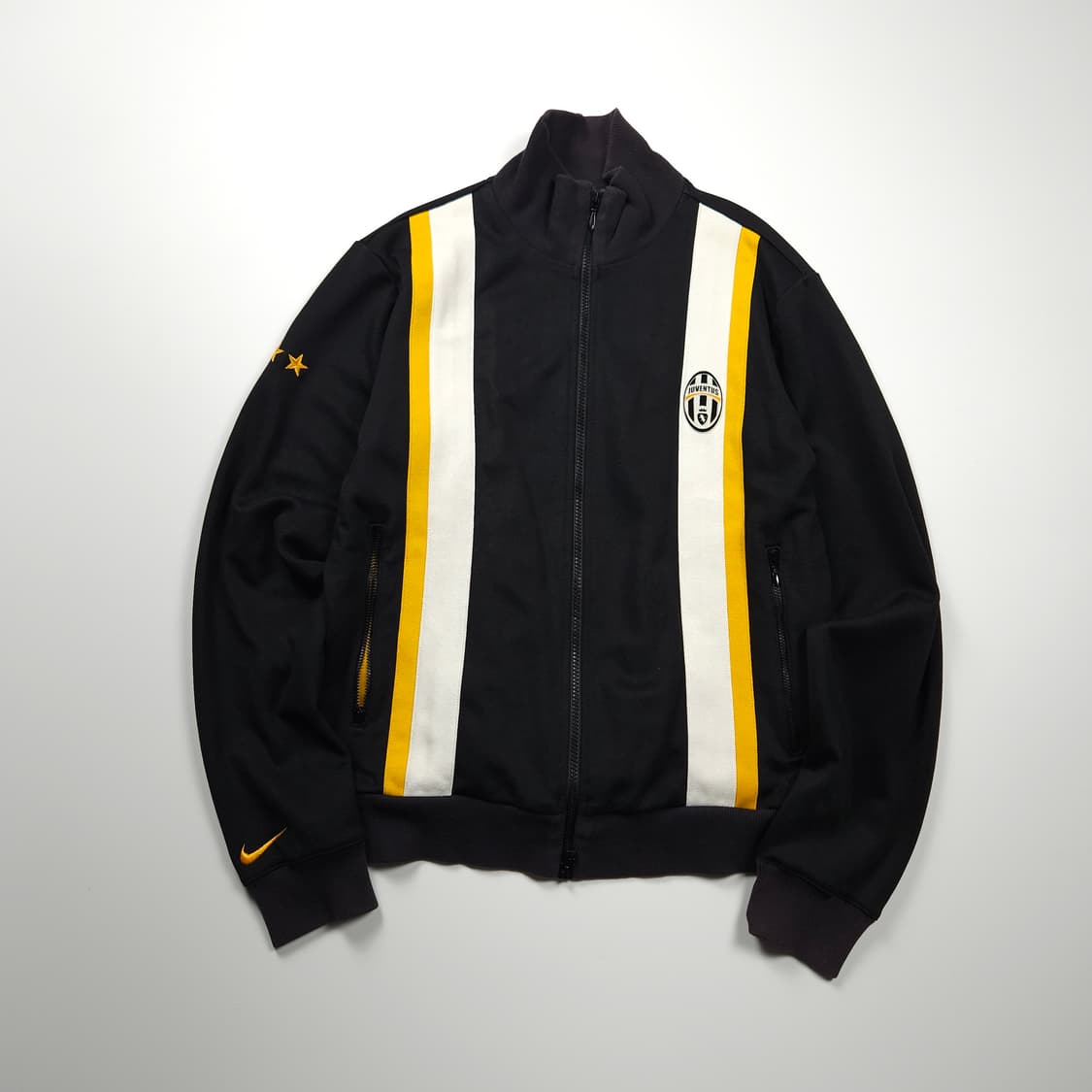 00s 나이키 유벤투스 FC 레트로 풋볼 트랙탑 져지 (M) 상품이미지1