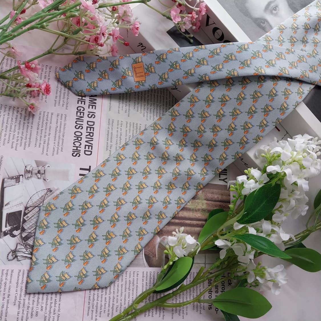 던힐 실크 하늘색 체어 모티브 넥타이 9.3cm B등급 K2334
 상품이미지3