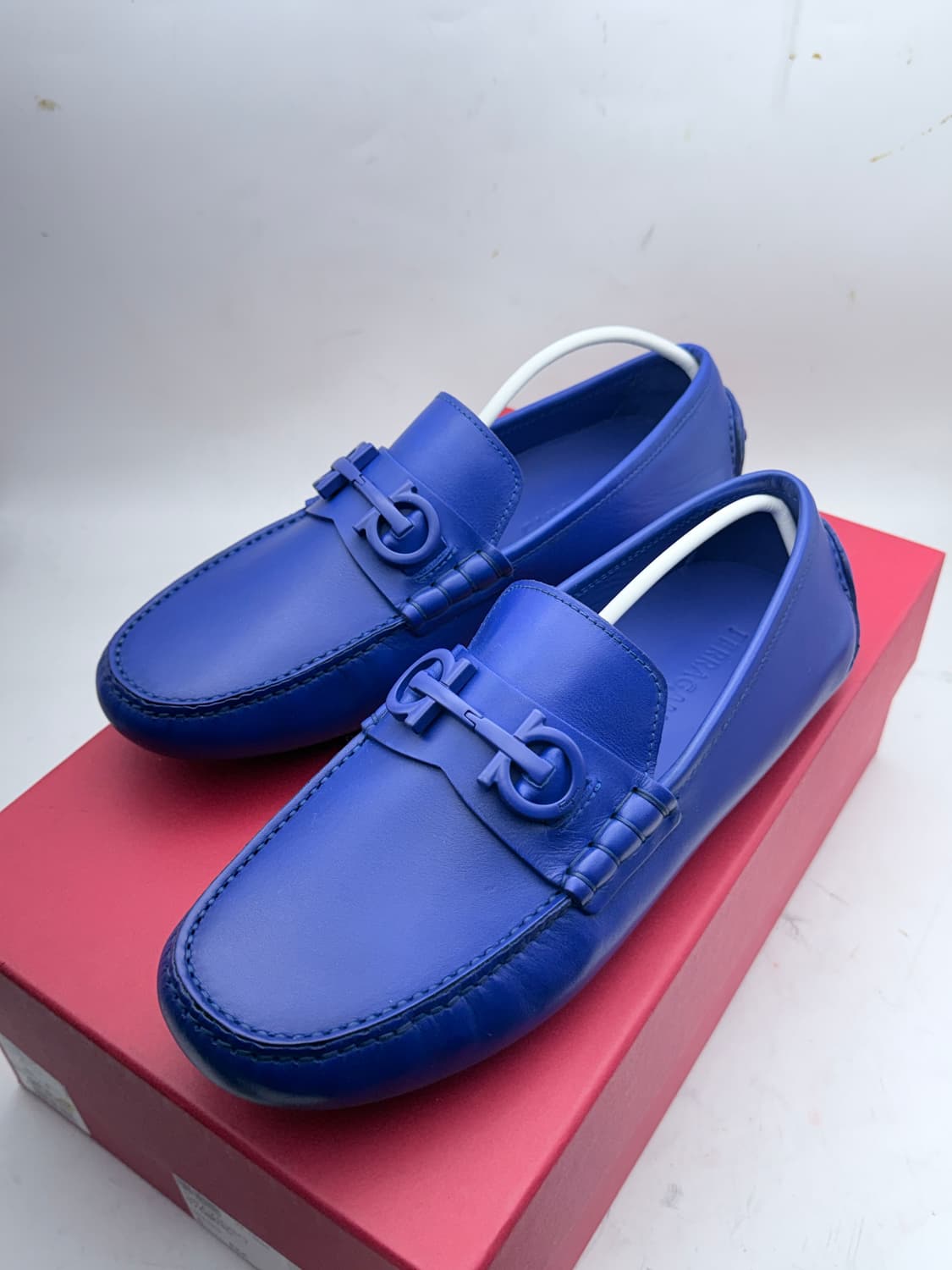 정품)페라가모250 상품이미지3