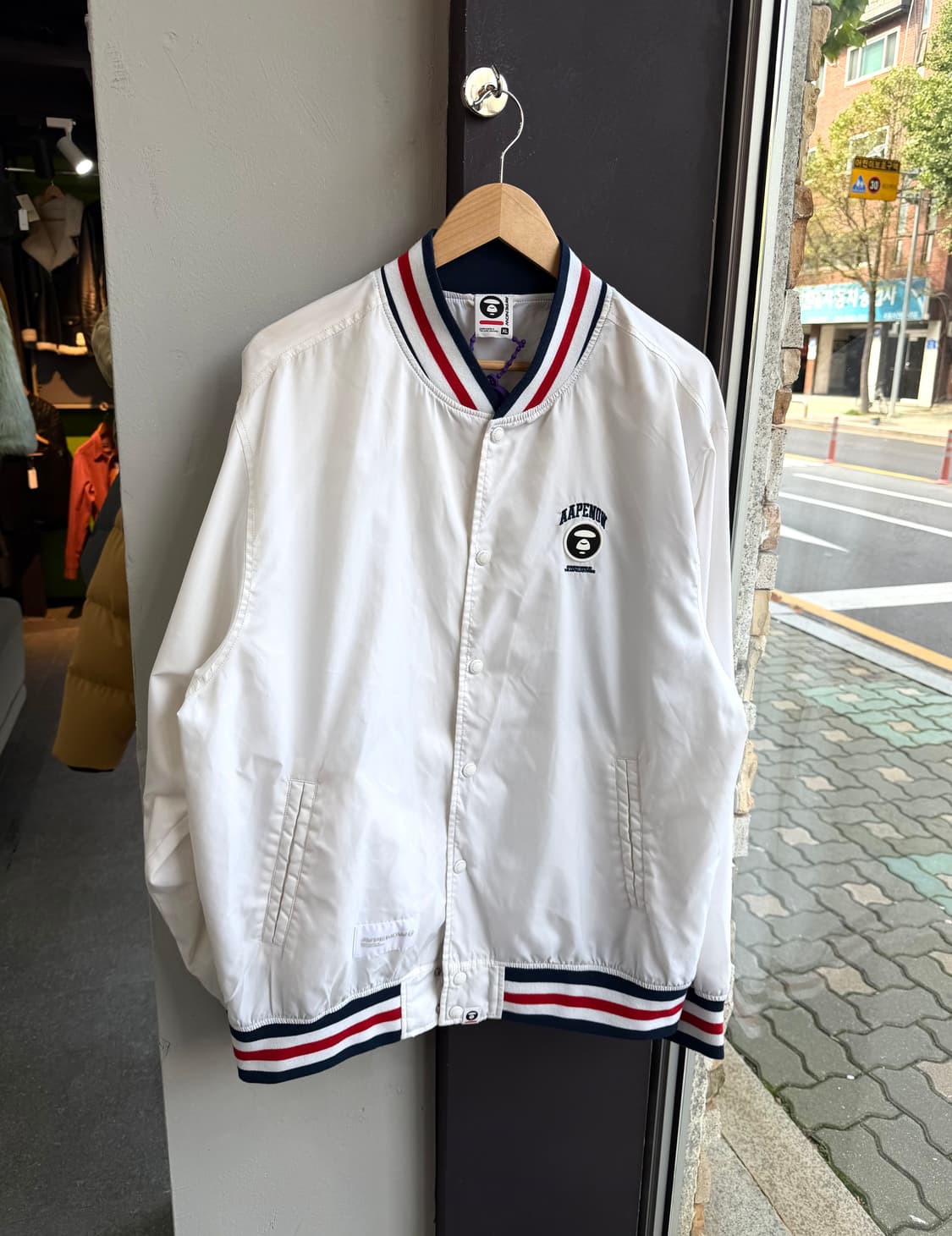 XL/ 에이프 25FW 스트라이프 트리밍 봄버 자켓 상품이미지4