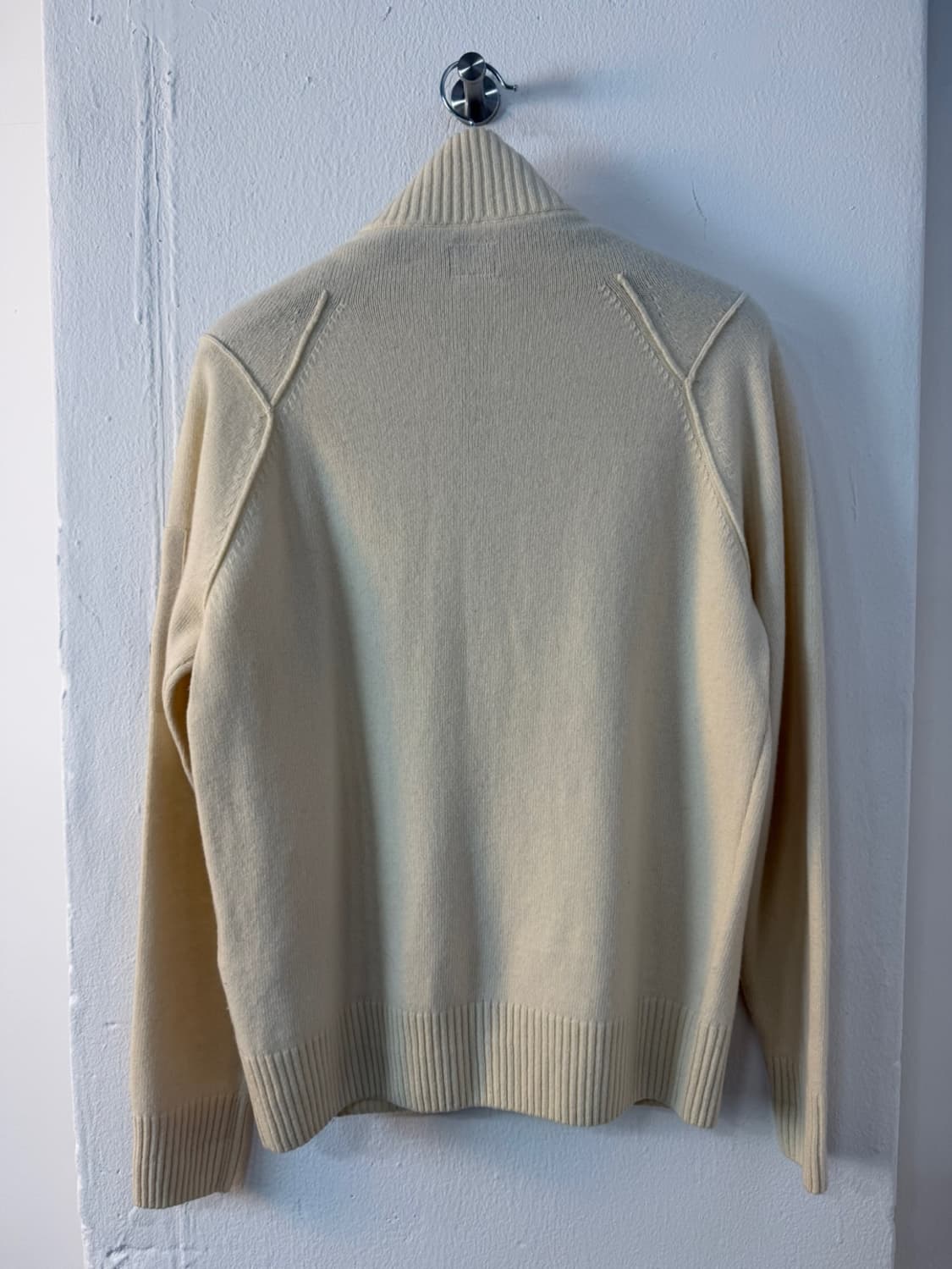 CP 컴퍼니 렌즈 와펜 니트 집업  상품이미지4