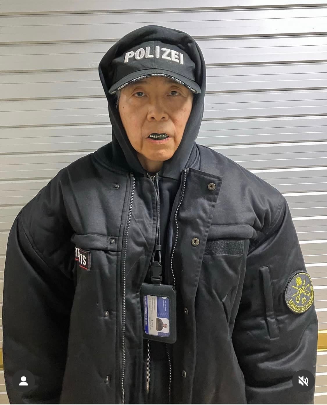 베트멍 2020쇼 런웨이 첫번째 착장 봄버 상품이미지1