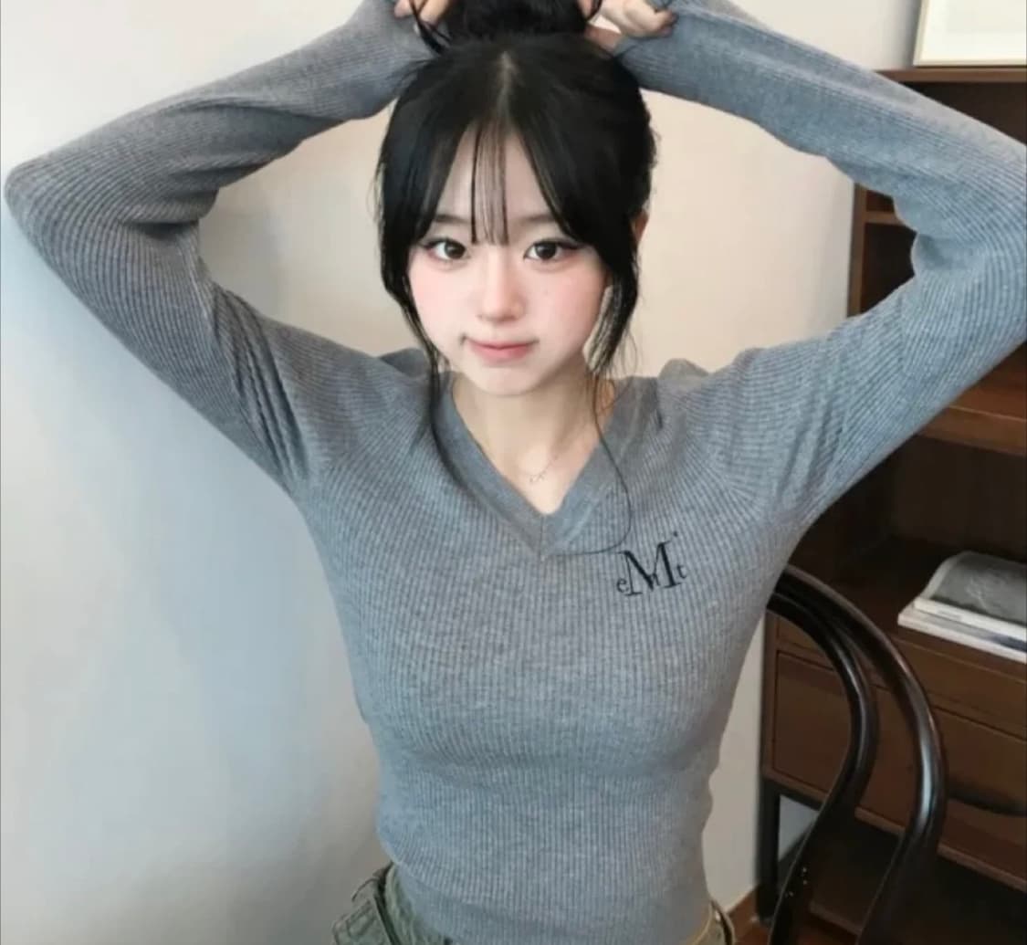 무센트 골지 v넥 니트 상품이미지1