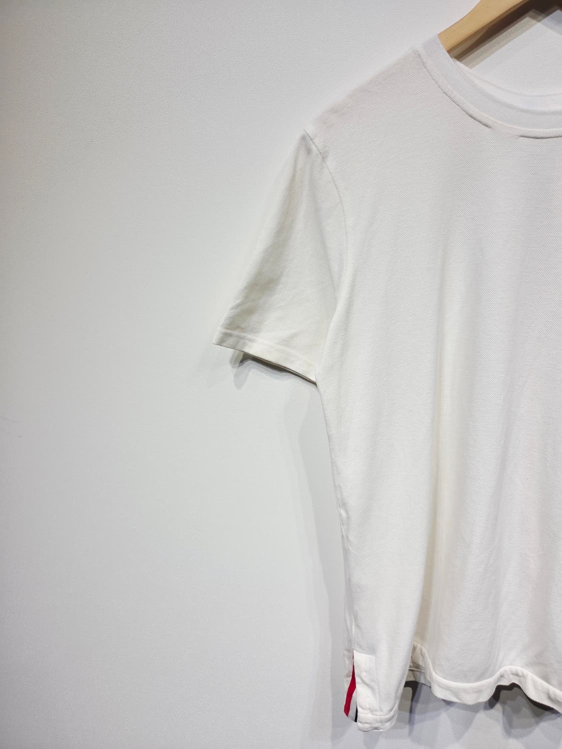 톰브라운 재팬 센터백 화이트 반팔 티셔츠_3 상품이미지3